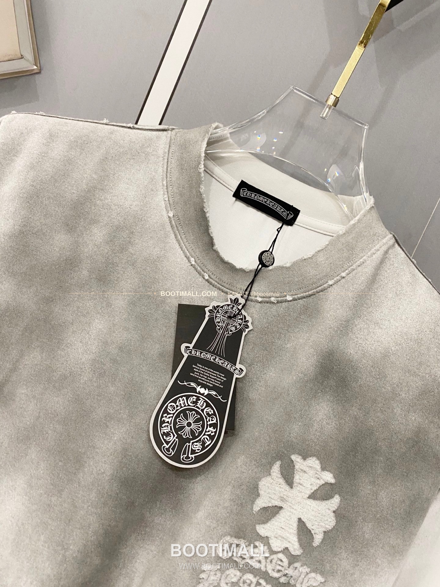 크롬하츠 2026SS 헤비코튼 크로스패치자수 워시드 루즈핏 반팔 티셔츠 Chrome Hearts 2026 SS Heavy Cotton Cross Patch Embroidery Washed Loose Fit Short Sleeve T-Shirt 9