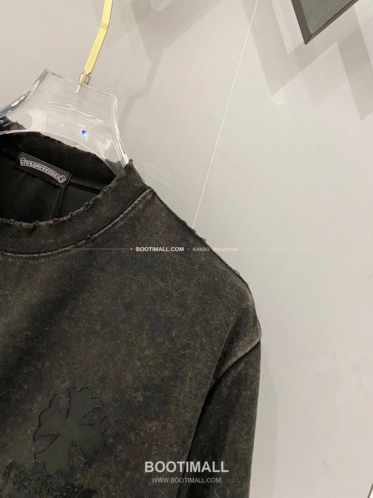 크롬하츠 2026SS 헤비코튼 크로스패치자수 워시드 루즈핏 반팔 티셔츠 Chrome Hearts 2026 SS Heavy Cotton Cross Patch Embroidery Washed Loose Fit Short Sleeve T-Shirt 6