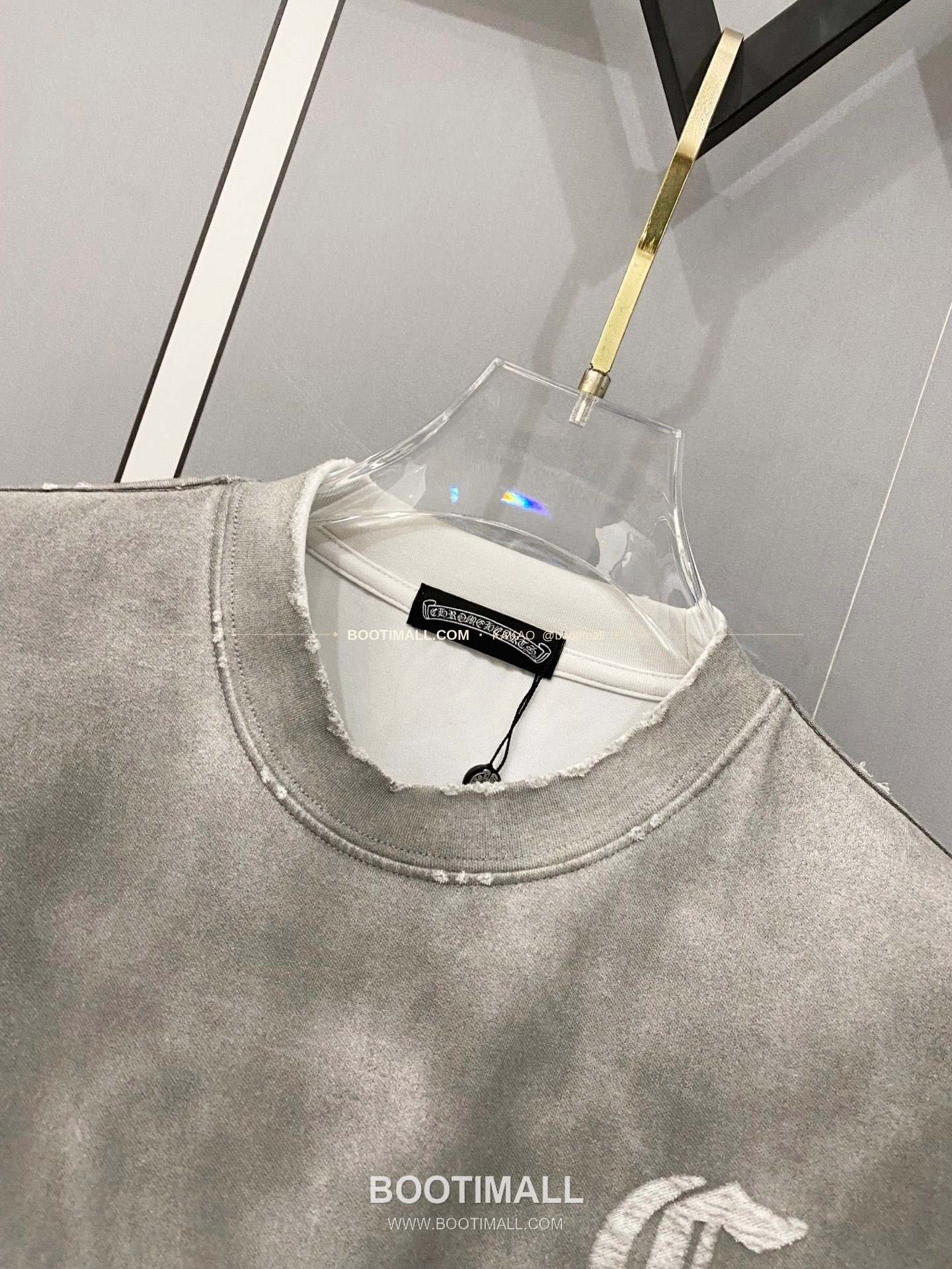 크롬하츠 2026SS 헤비코튼 크로스패치자수 워싱 루즈핏 반팔 티셔츠 Chrome Hearts 2026 SS Heavy Cotton Cross Patch Embroidery Washed Loose Fit Short Sleeve T-Shirt 6