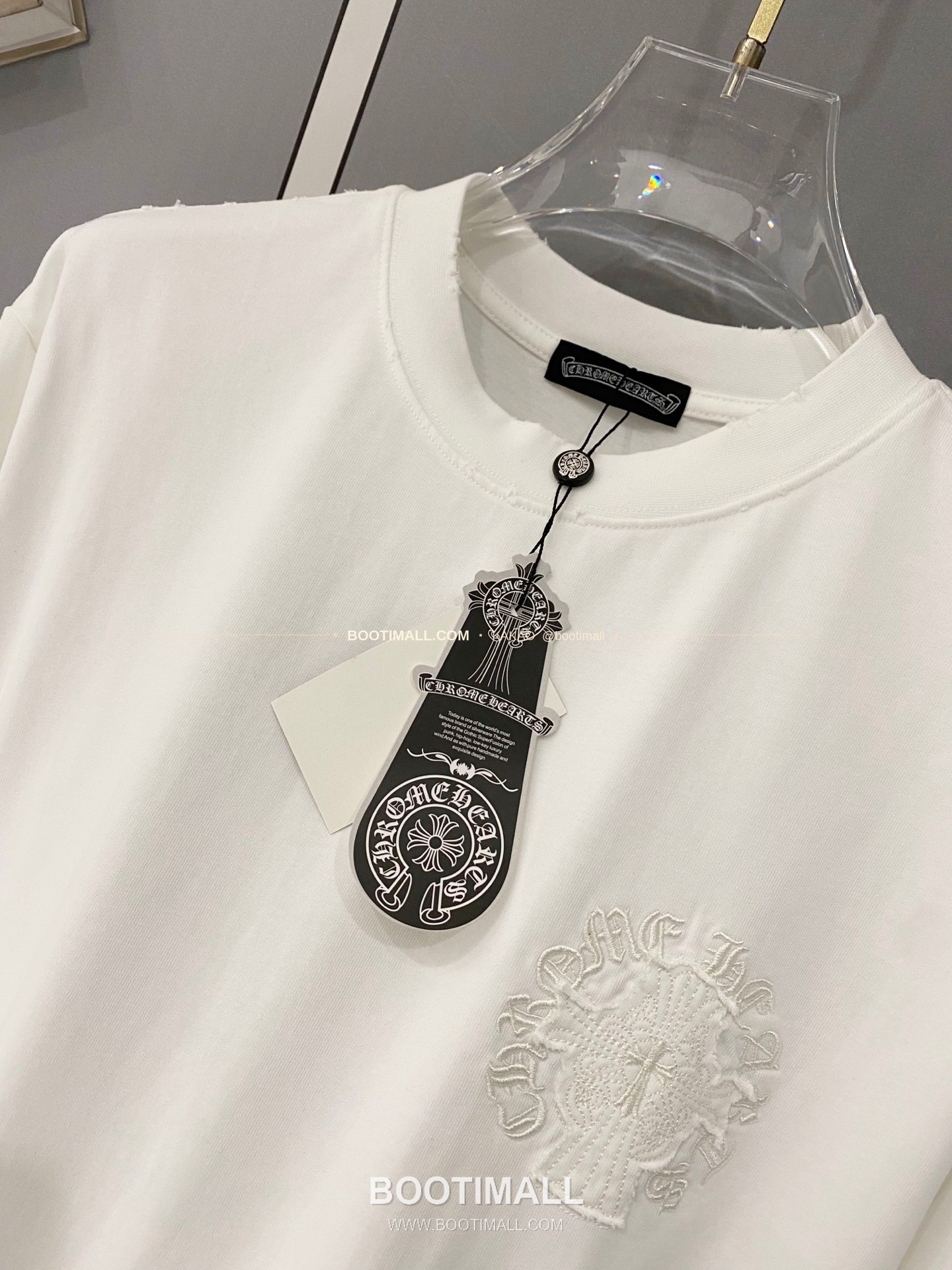 크롬하츠 2026SS 헤비코튼 크로스패치자수 워시드 루즈핏 반팔 티셔츠 Chrome Hearts 2026 SS Heavy Cotton Cross Patch Embroidery Washed Loose Fit Short Sleeve T-Shirt 6