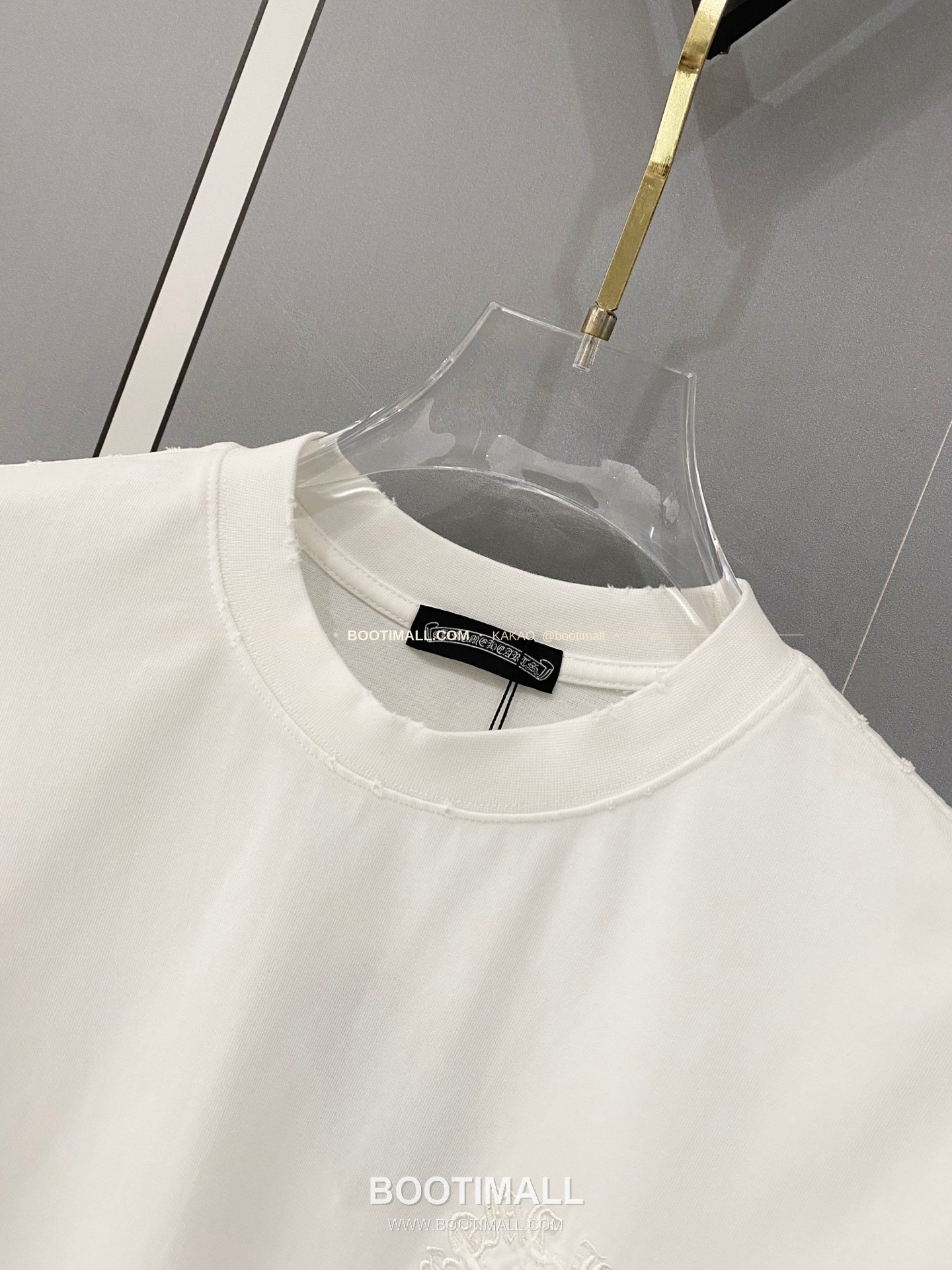 크롬하츠 2026SS 헤비코튼 크로스패치자수 워시드 루즈핏 반팔 티셔츠 Chrome Hearts 2026 SS Heavy Cotton Cross Patch Embroidery Washed Loose Fit Short Sleeve T-Shirt 8