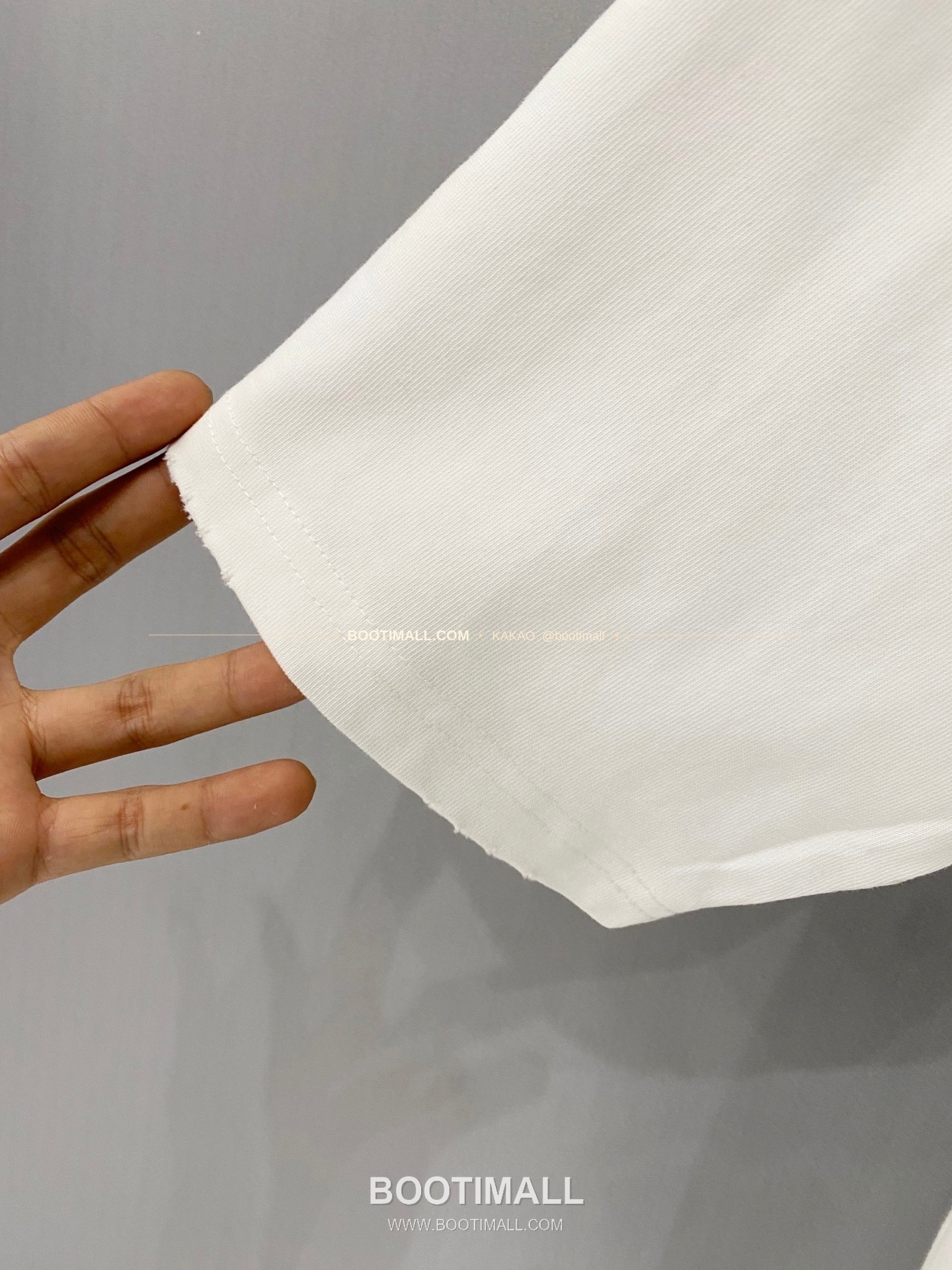 크롬하츠 2026SS 헤비코튼 크로스패치자수 워시드 루즈핏 반팔 티셔츠 Chrome Hearts 2026 SS Heavy Cotton Cross Patch Embroidery Washed Loose Fit Short Sleeve T-Shirt 9