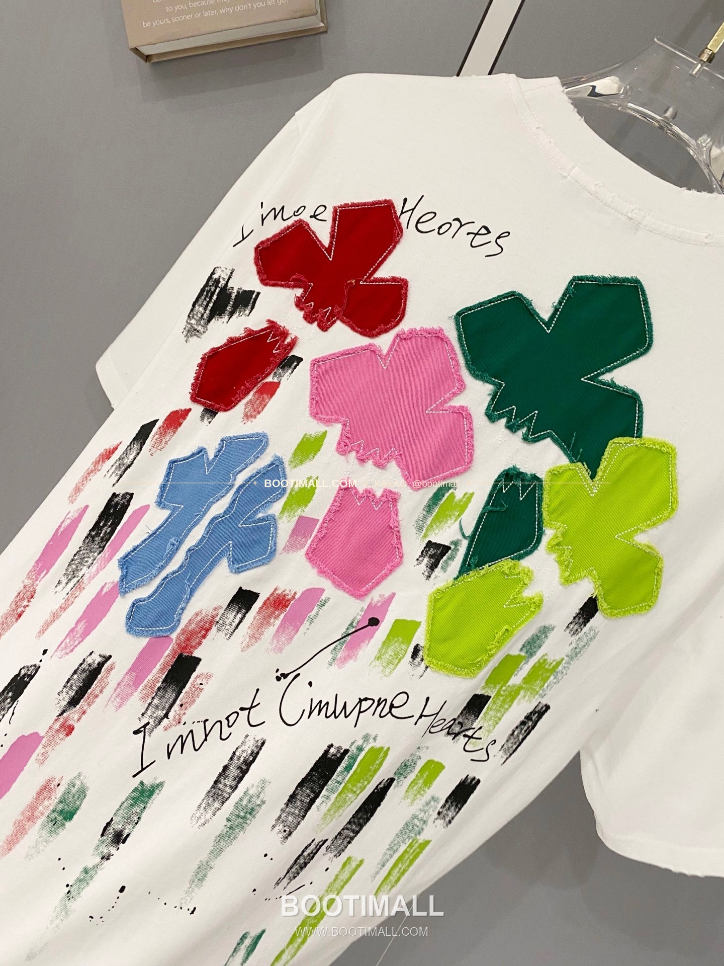 크롬하츠 2026SS 헤비코튼 크로스패치자수 워시드 루즈핏 반팔 티셔츠 Chrome Hearts 2026 SS Heavy Cotton Cross Patch Embroidery Washed Loose Fit Short Sleeve T-Shirt 4