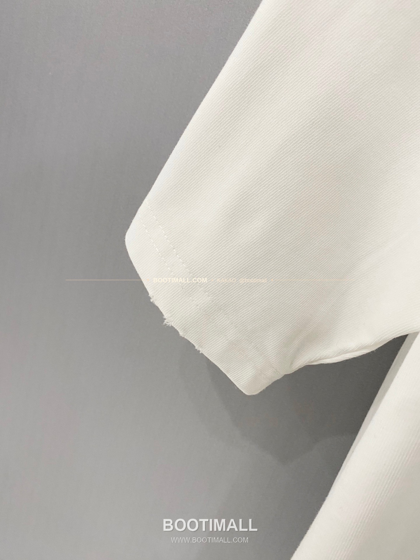 크롬하츠 2026SS 헤비코튼 크로스패치자수 워시드 루즈핏 반팔 티셔츠 Chrome Hearts 2026 SS Heavy Cotton Cross Patch Embroidery Washed Loose Fit Short Sleeve T-Shirt 9