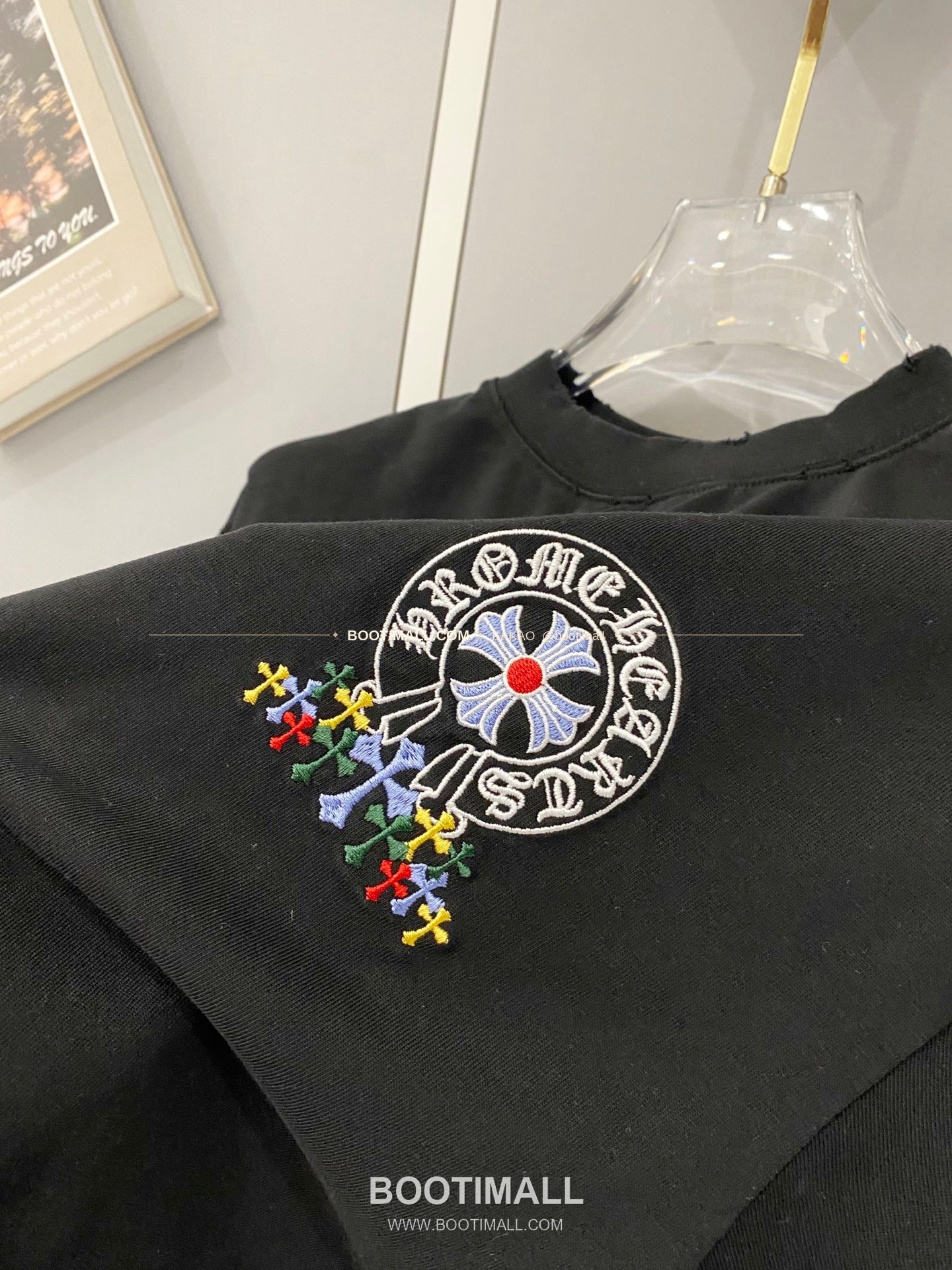 크롬하츠 2026SS 헤비코튼 크로스패치자수 워시드 루즈핏 반팔 티셔츠 Chrome Hearts 2026 SS Heavy Cotton Cross Patch Embroidery Washed Loose Fit Short Sleeve T-Shirt 5