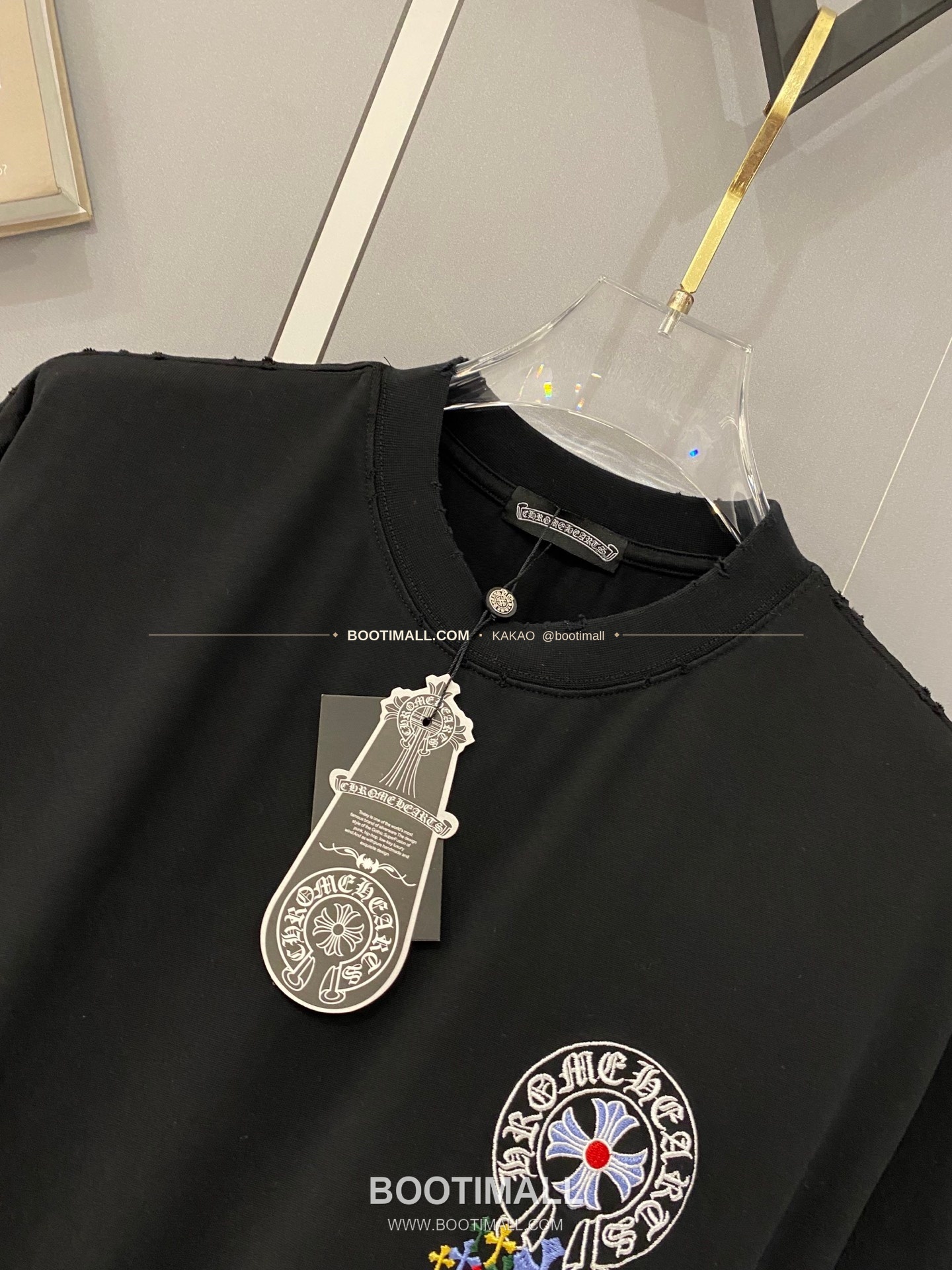 크롬하츠 2026SS 헤비코튼 크로스패치자수 워시드 루즈핏 반팔 티셔츠 Chrome Hearts 2026 SS Heavy Cotton Cross Patch Embroidery Washed Loose Fit Short Sleeve T-Shirt 6