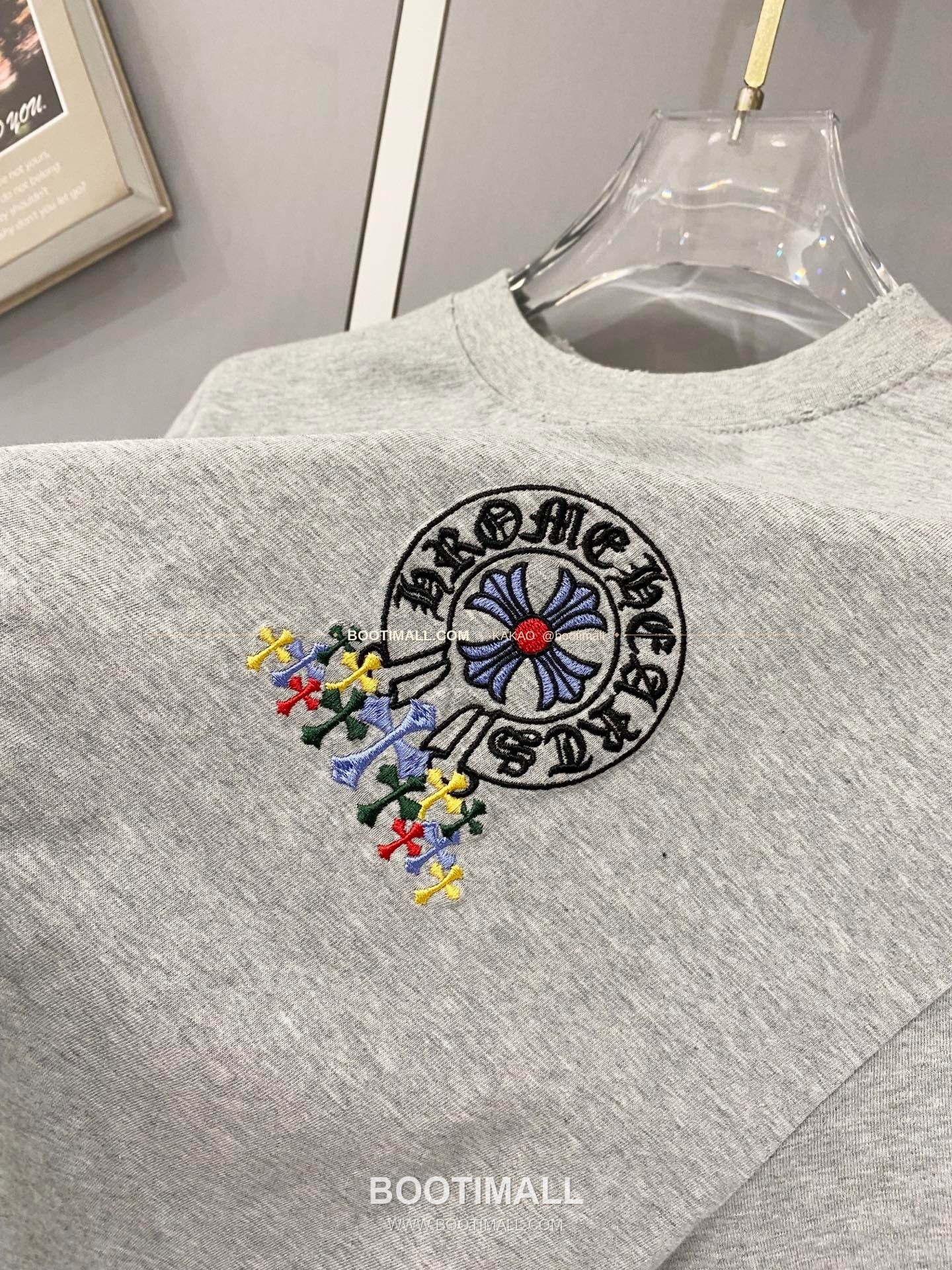 크롬하츠 2026SS 헤비코튼 크로스패치자수 워시드 루즈핏 반팔 티셔츠 Chrome Hearts 2026 SS Heavy Cotton Cross Patch Embroidery Washed Loose Fit Short Sleeve T-Shirt 7