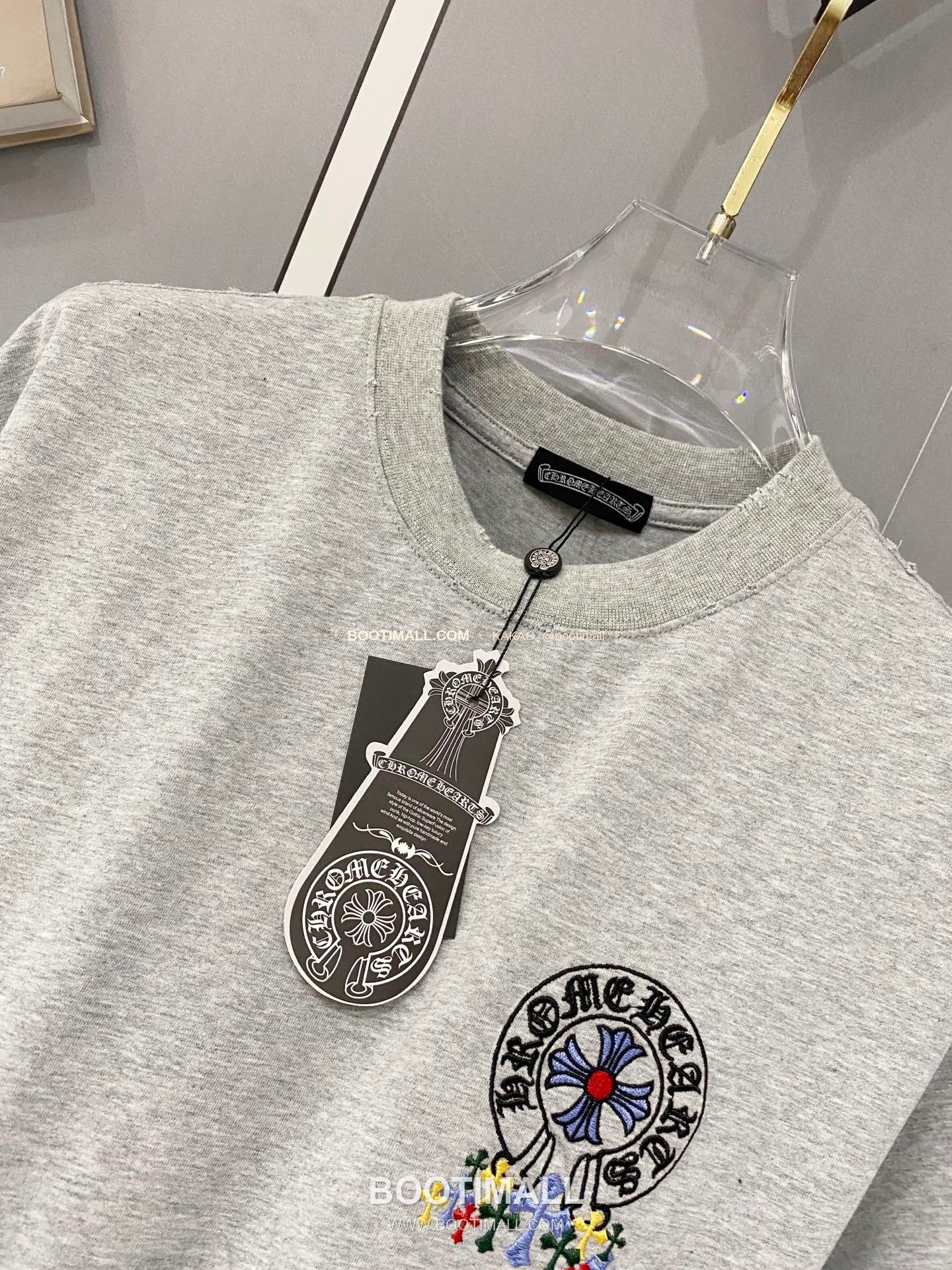 크롬하츠 2026SS 헤비코튼 크로스패치자수 워시드 루즈핏 반팔 티셔츠 Chrome Hearts 2026 SS Heavy Cotton Cross Patch Embroidery Washed Loose Fit Short Sleeve T-Shirt 9