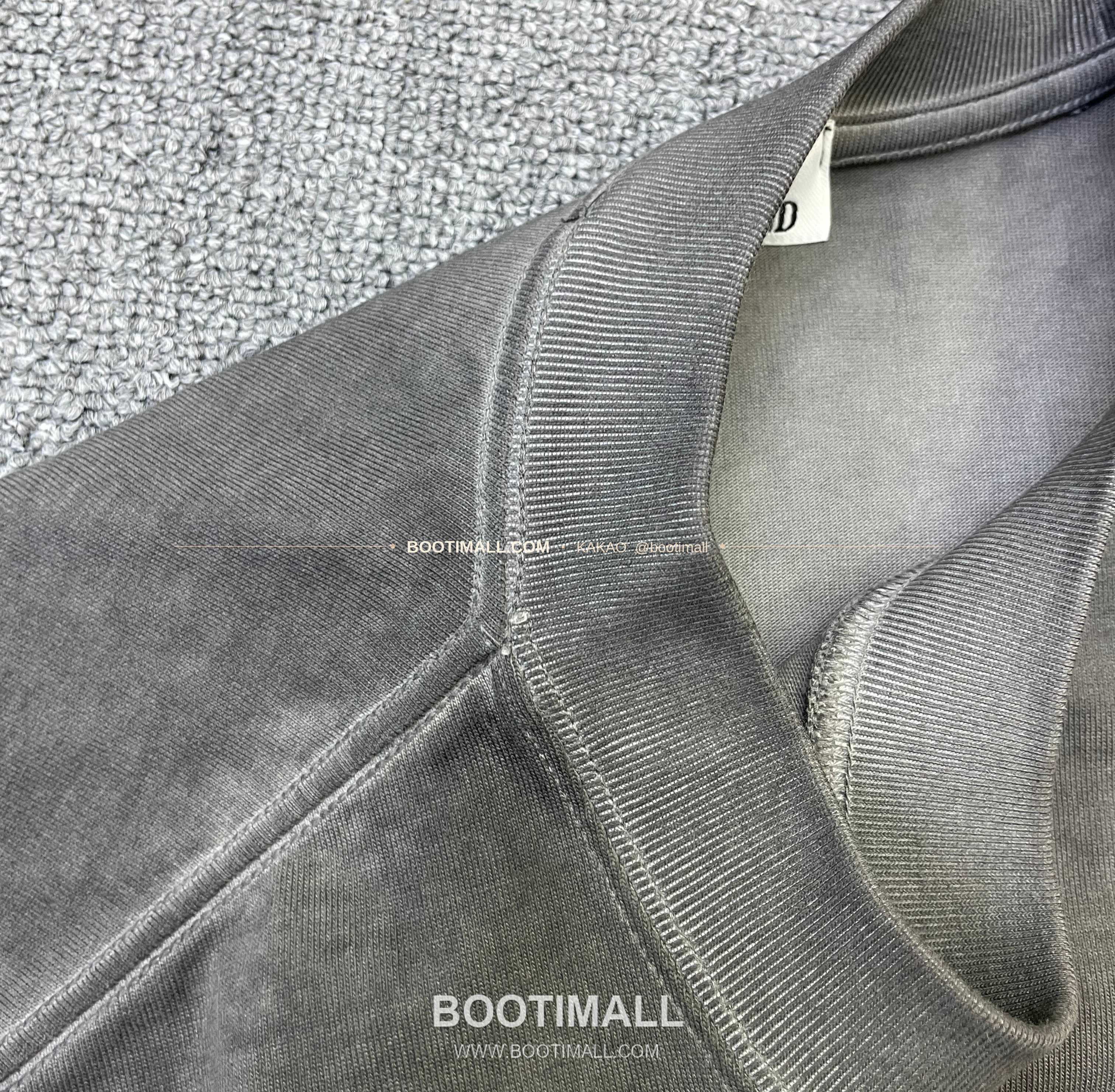 스톤아일랜드 2026SS 헤비코튼 와펜로고 워시드 루즈핏 반팔 티셔츠 Stone Island 2026 SS Heavy Cotton Patch Logo Washed Loose Fit Short Sleeve T-Shirt 5