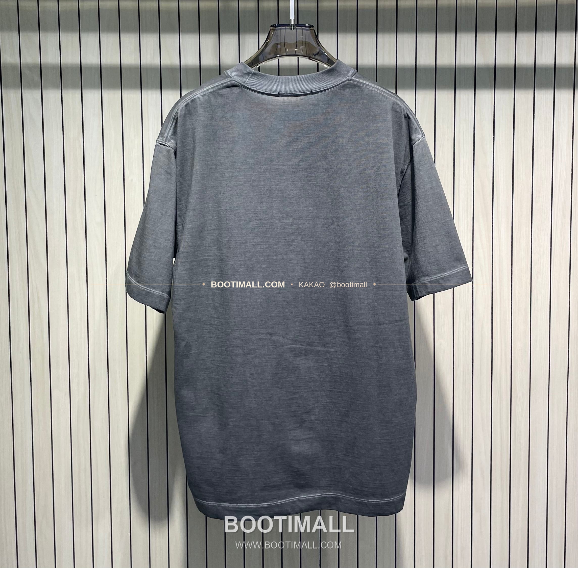 스톤아일랜드 2026SS 헤비코튼 와펜로고 워시드 루즈핏 반팔 티셔츠 Stone Island 2026 SS Heavy Cotton Patch Logo Washed Loose Fit Short Sleeve T-Shirt 5