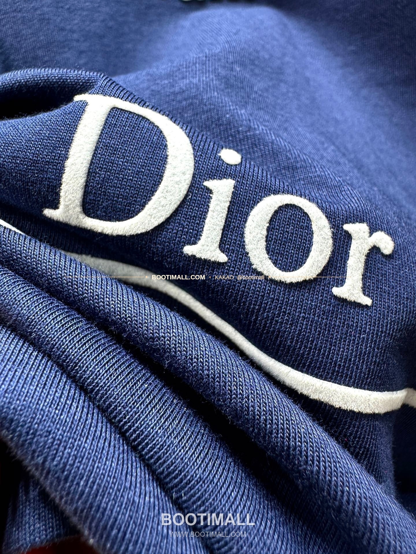 디올 2026SS 코튼 Hello Sorrow 프린트 레귤러핏 반팔 티셔츠 Dior 2026 SS Cotton Hello Sorrow Print Regular Fit Short Sleeve T-Shirt XL26020 6