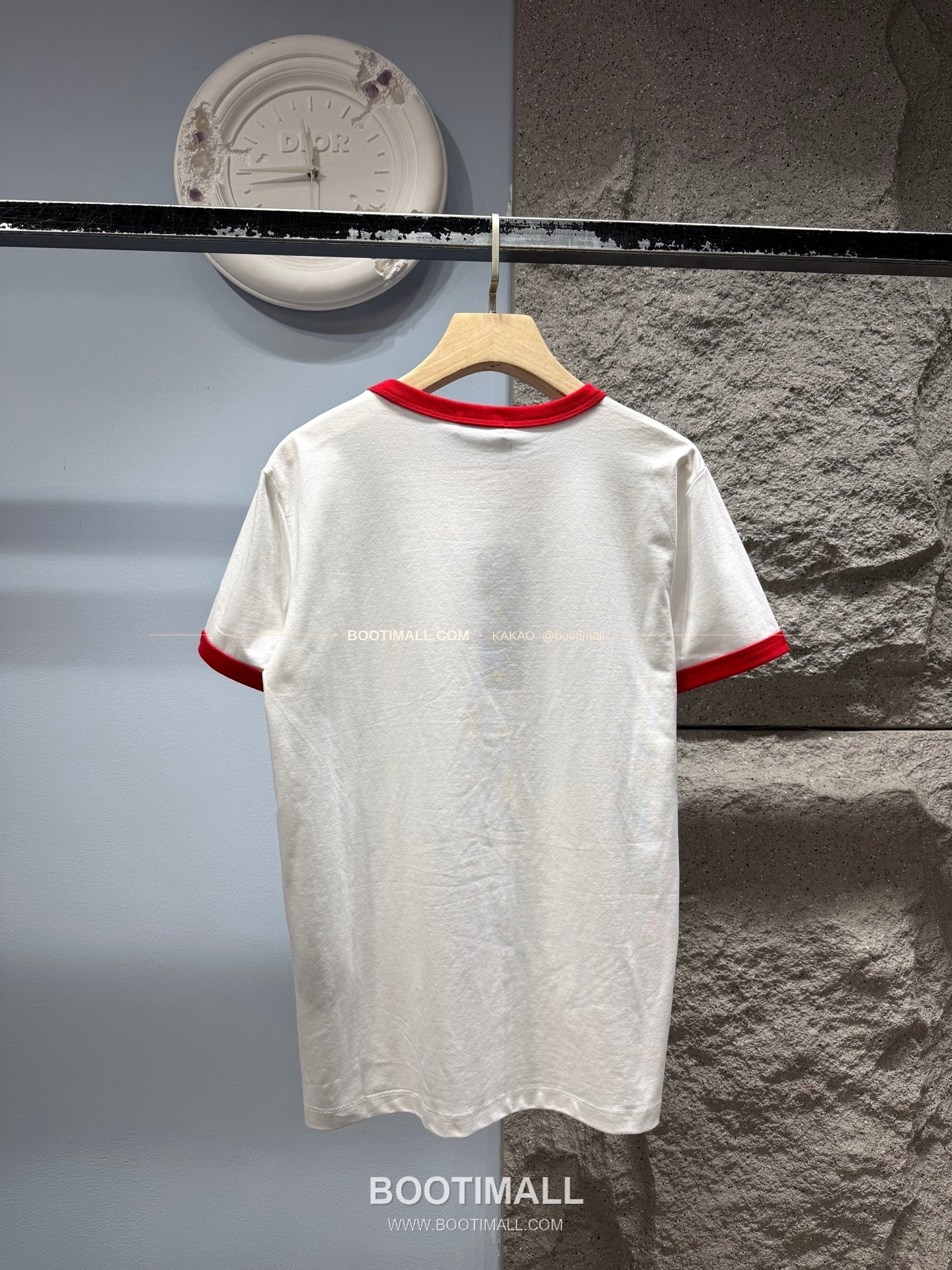 디올 2026SS 코튼 Hello Sorrow 프린트 레귤러핏 반팔 티셔츠 Dior 2026 SS Cotton Hello Sorrow Print Regular Fit Short Sleeve T-Shirt XL26020 9