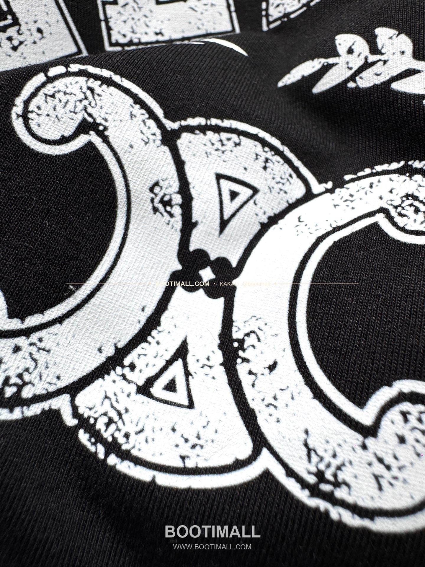 셀린느 2026SS 소로나 로고프린트 레귤러핏 반팔 티셔츠 Celine 2026 SS Sorona Logo Print Regular Fit Short Sleeve T-Shirt XYN37 6