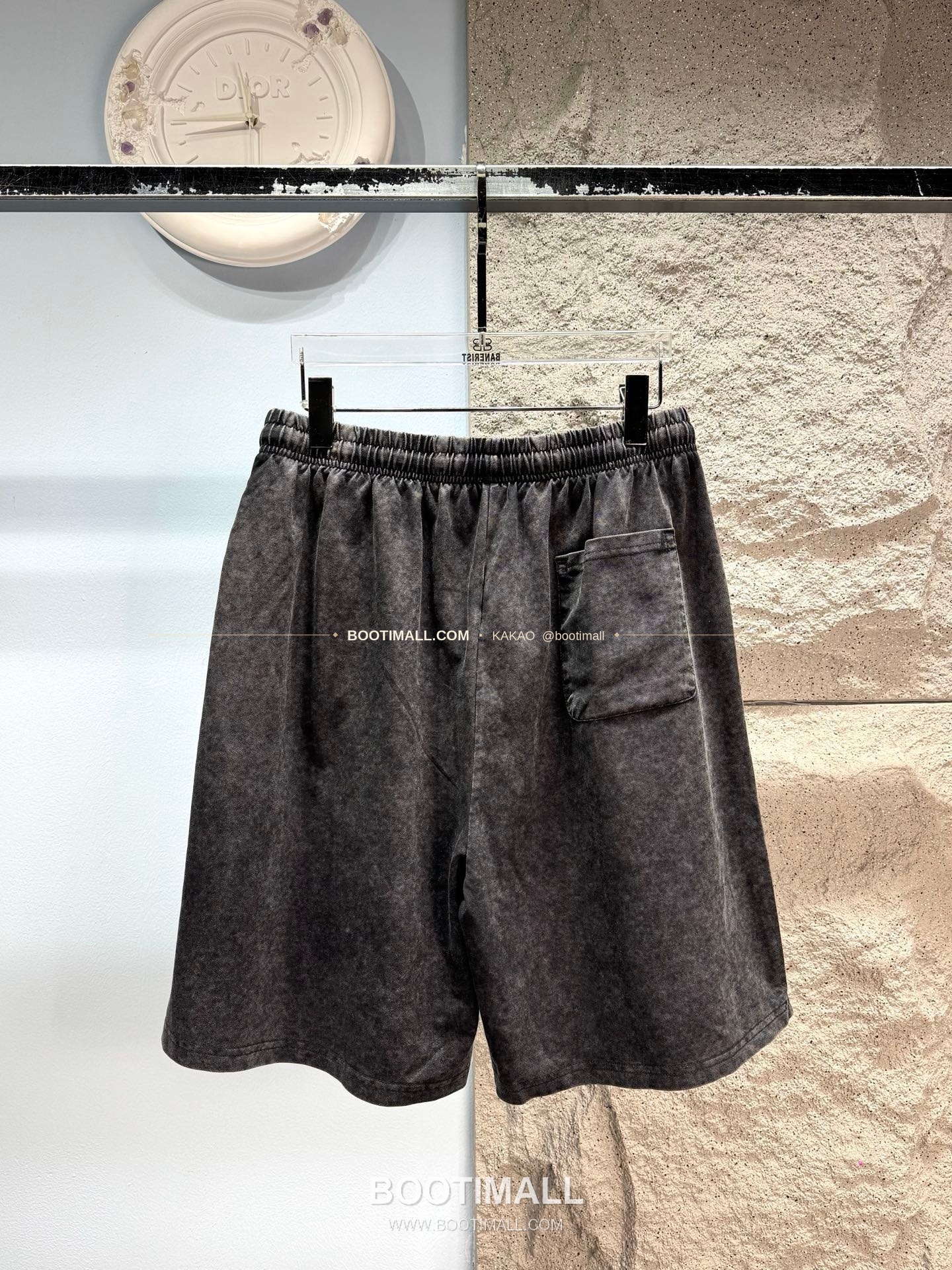 크롬하츠 코튼혼방 호스슈자수 워시드 루즈핏 드로스트링 쇼츠 Chrome Hearts Cotton Blend Horseshoe Embroidery Washed Loose Fit Drawstring Shorts CCA1667 9