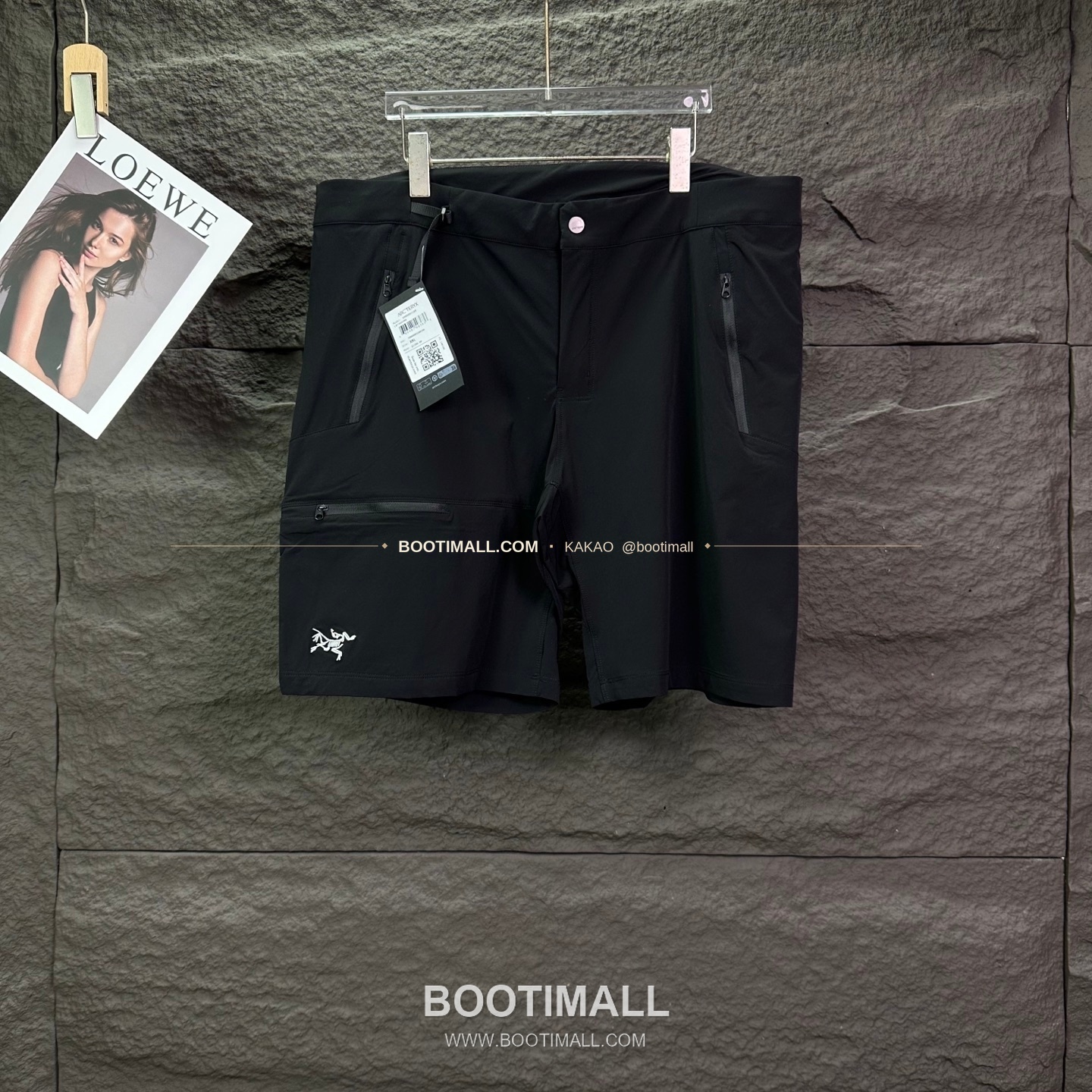 아크테릭스 2026SS 폴리에스터 기능성 멀티포켓 루즈핏 집업 쇼츠 Arc'teryx 2026 SS Polyester Functional Multi Pocket Loose Fit Zip Shorts 1