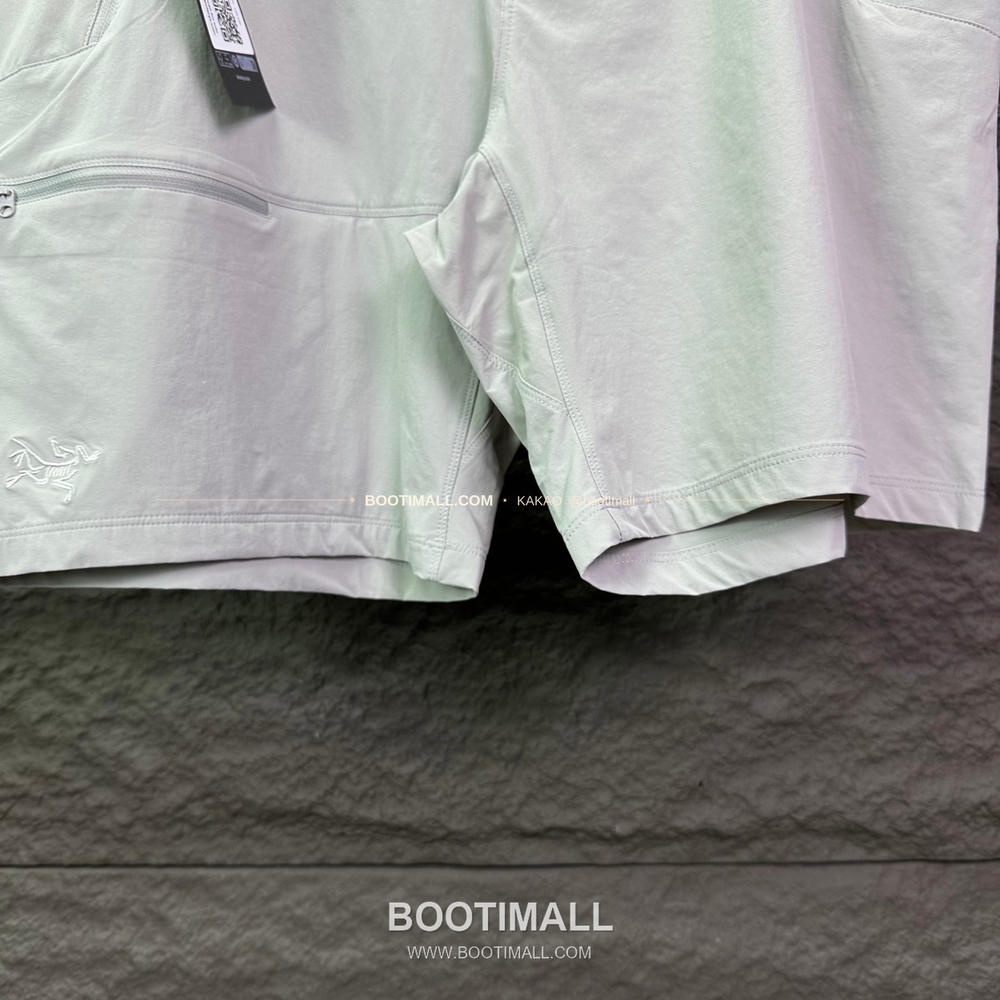 아크테릭스 2026SS 폴리에스터 기능성 멀티포켓 루즈핏 집업 쇼츠 Arc'teryx 2026 SS Polyester Functional Multi Pocket Loose Fit Zip Shorts 6