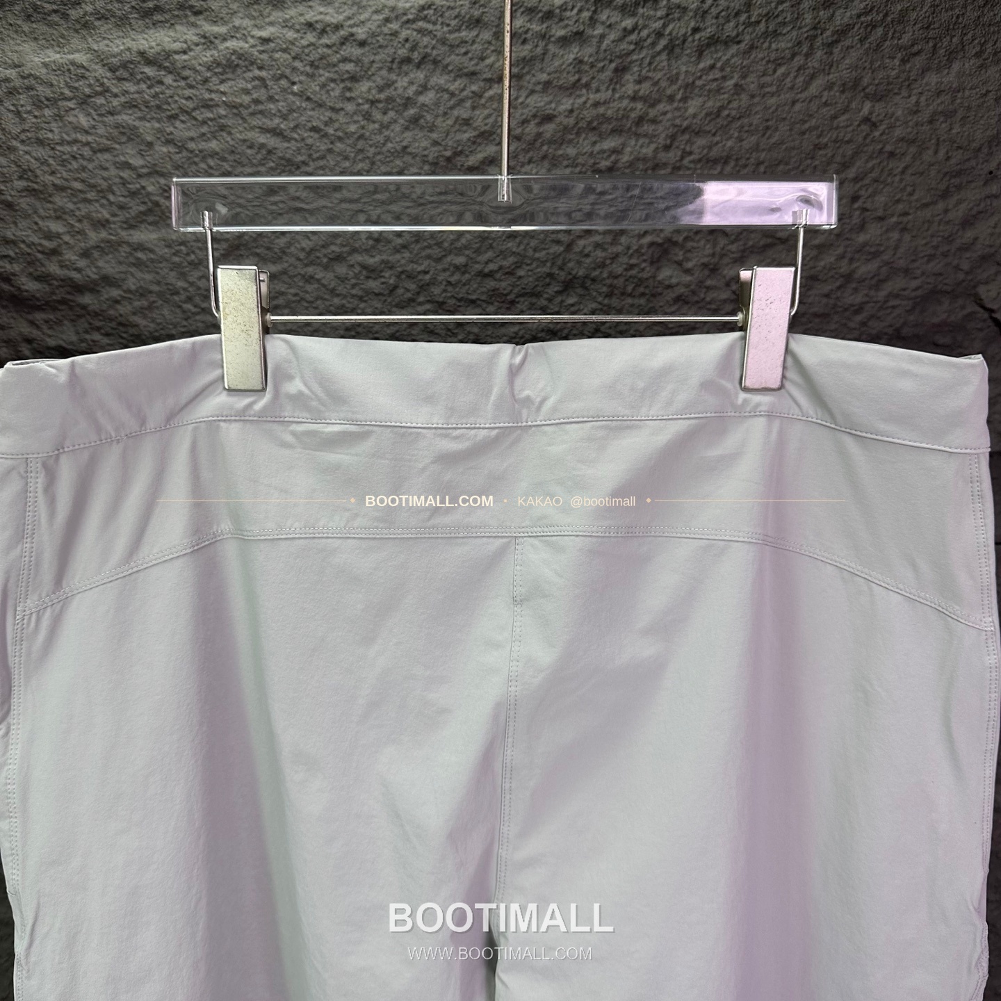 아크테릭스 2026SS 폴리에스터 기능성 멀티포켓 루즈핏 집업 쇼츠 Arc'teryx 2026 SS Polyester Functional Multi Pocket Loose Fit Zip Shorts 7