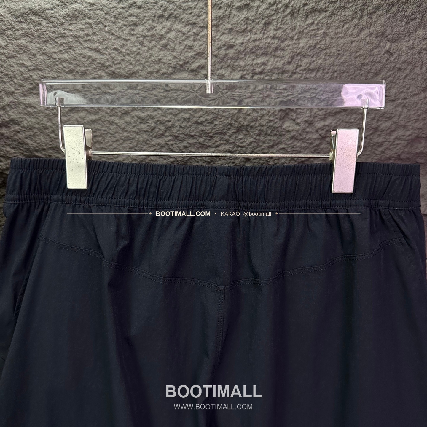 아크테릭스 2026SS 폴리에스터 기능성 로고자수 루즈핏 쇼츠 Arc'teryx 2026 SS Polyester Functional Logo Embroidery Loose Fit Shorts 8