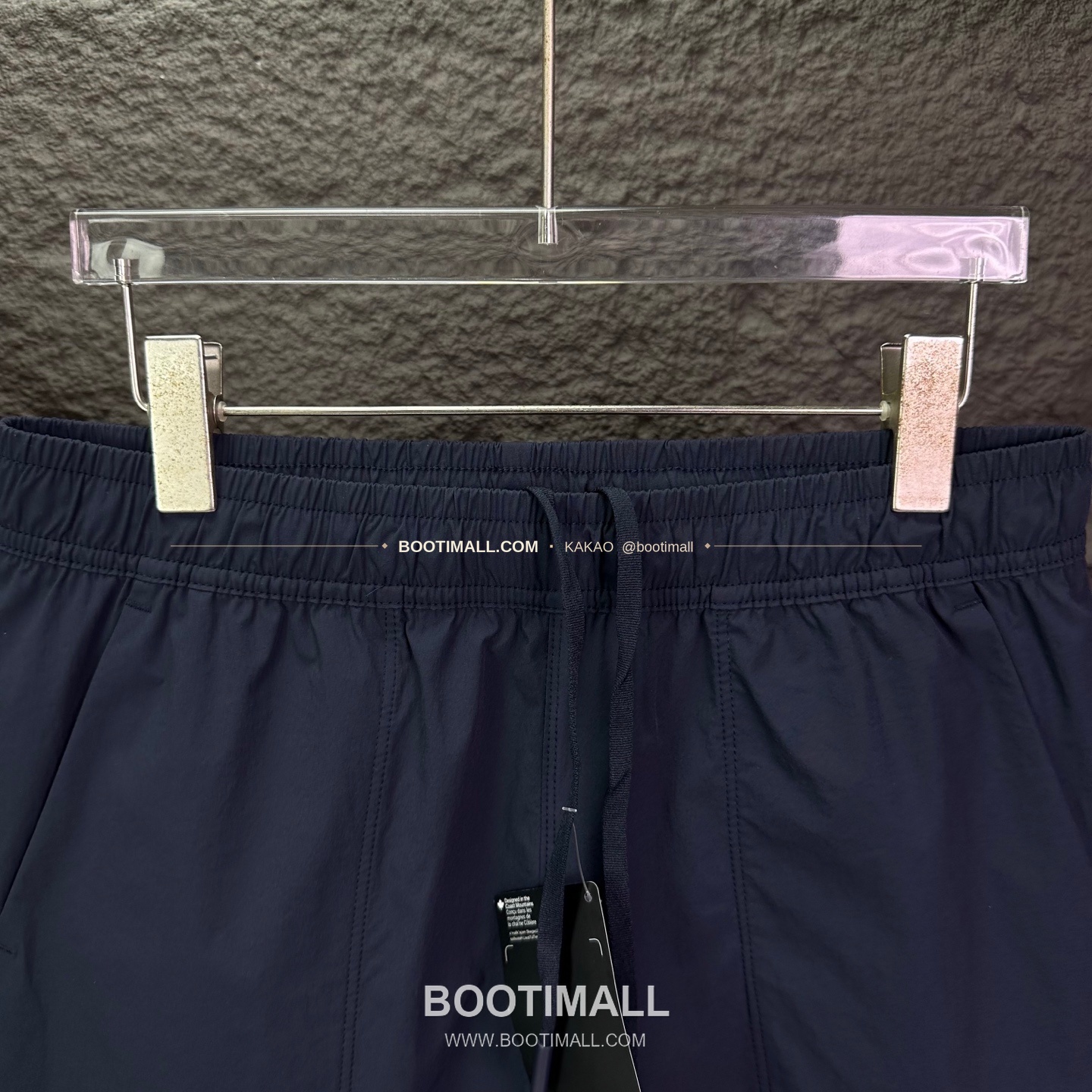 아크테릭스 2026SS 폴리에스터 기능성 로고자수 루즈핏 쇼츠 Arc'teryx 2026 SS Polyester Functional Logo Embroidery Loose Fit Shorts 3