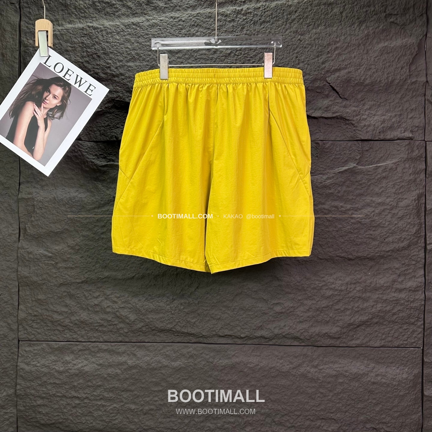 데상트 2026SS 폴리에스터 기능성 로고패치 멀티포켓 루즈핏 집업 쇼츠 Descente 2026 SS Polyester Functional Logo Patch Multi Pocket Loose Fit Zip Shorts 2