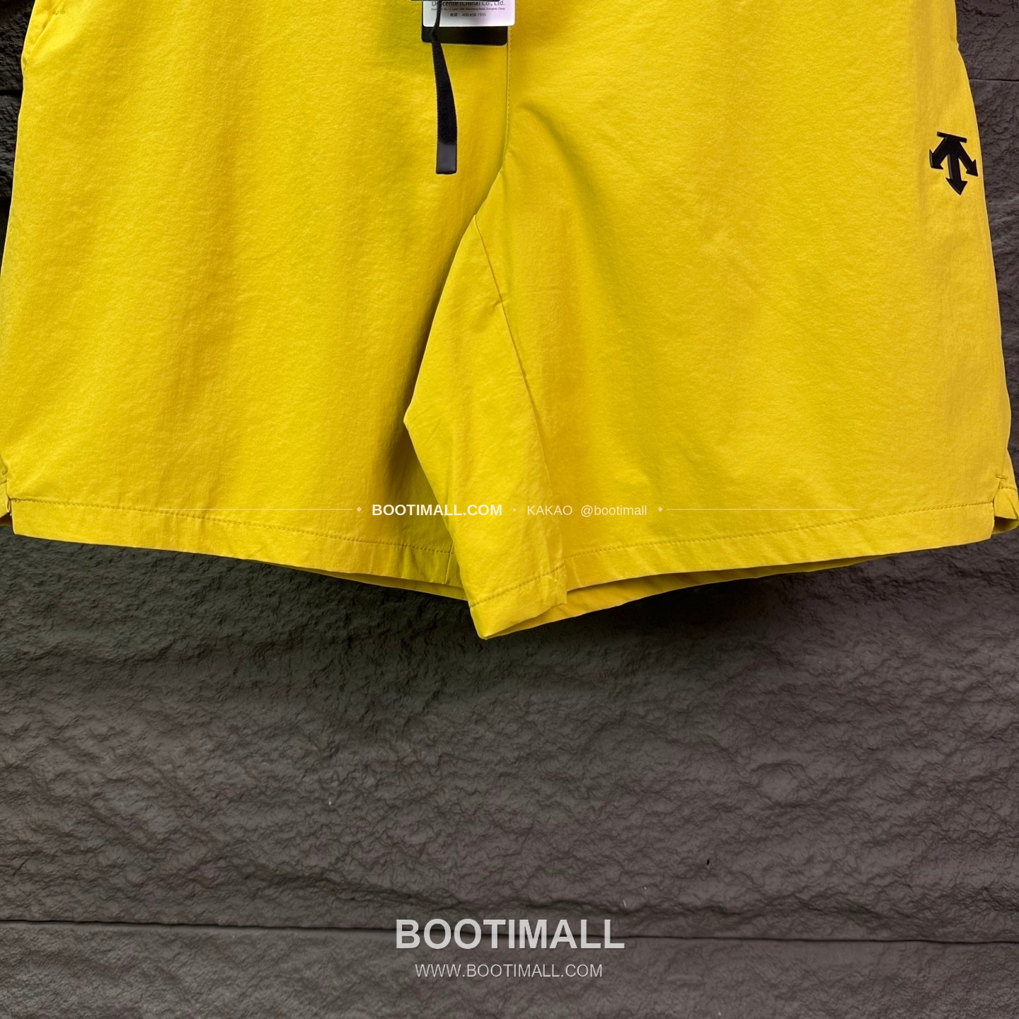 데상트 2026SS 폴리에스터 기능성 로고패치 멀티포켓 루즈핏 집업 쇼츠 Descente 2026 SS Polyester Functional Logo Patch Multi Pocket Loose Fit Zip Shorts 6