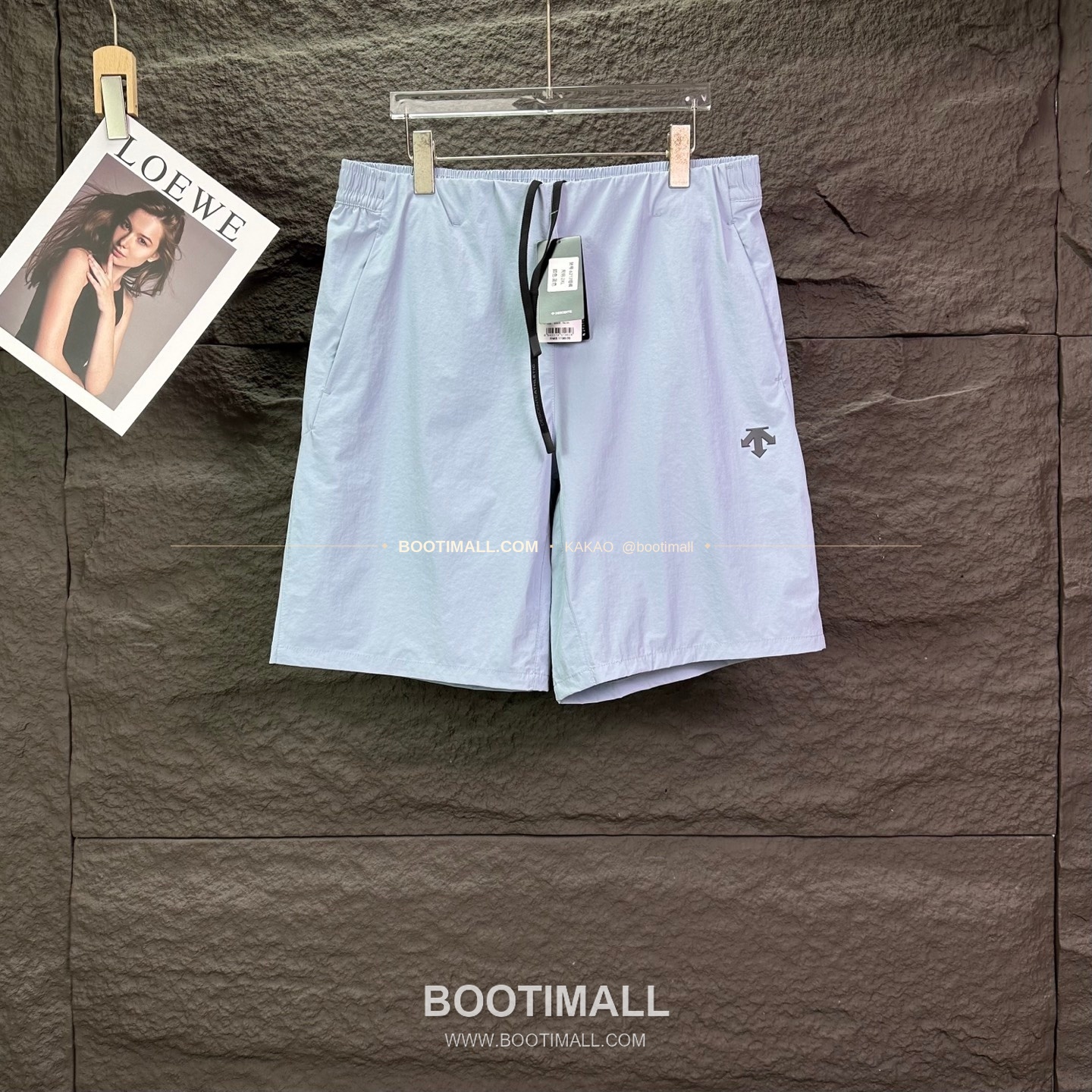 데상트 2026SS 폴리에스터 기능성 로고패치 멀티포켓 루즈핏 집업 쇼츠 Descente 2026 SS Polyester Functional Logo Patch Multi Pocket Loose Fit Zip Shorts 1