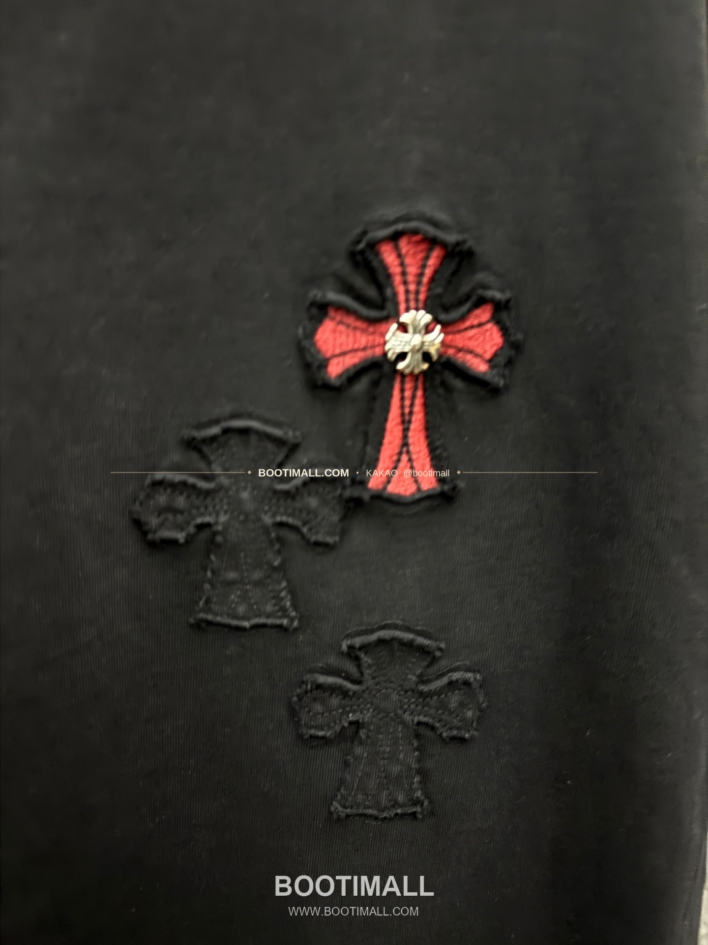 크롬하츠 2026SS 헤비코튼 크로스패치자수 루즈핏 반팔 티셔츠 Chrome Hearts 2026 SS Heavy Cotton Cross Patch Embroidery Loose Fit Short Sleeve T-Shirt 26-2011 6