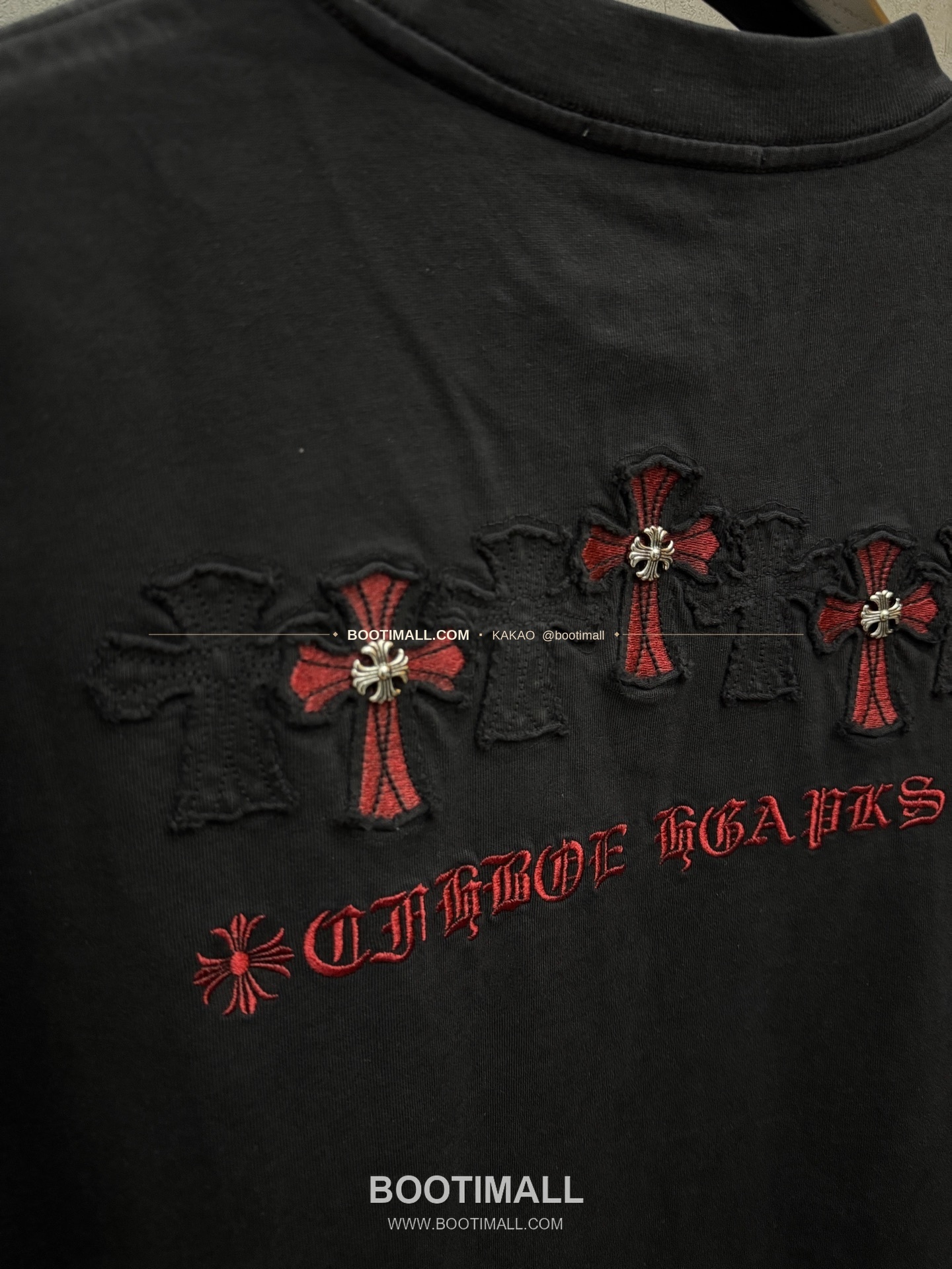 크롬하츠 2026SS 헤비코튼 크로스패치자수 루즈핏 반팔 티셔츠 Chrome Hearts 2026 SS Heavy Cotton Cross Patch Embroidery Loose Fit Short Sleeve T-Shirt 26-2011 8