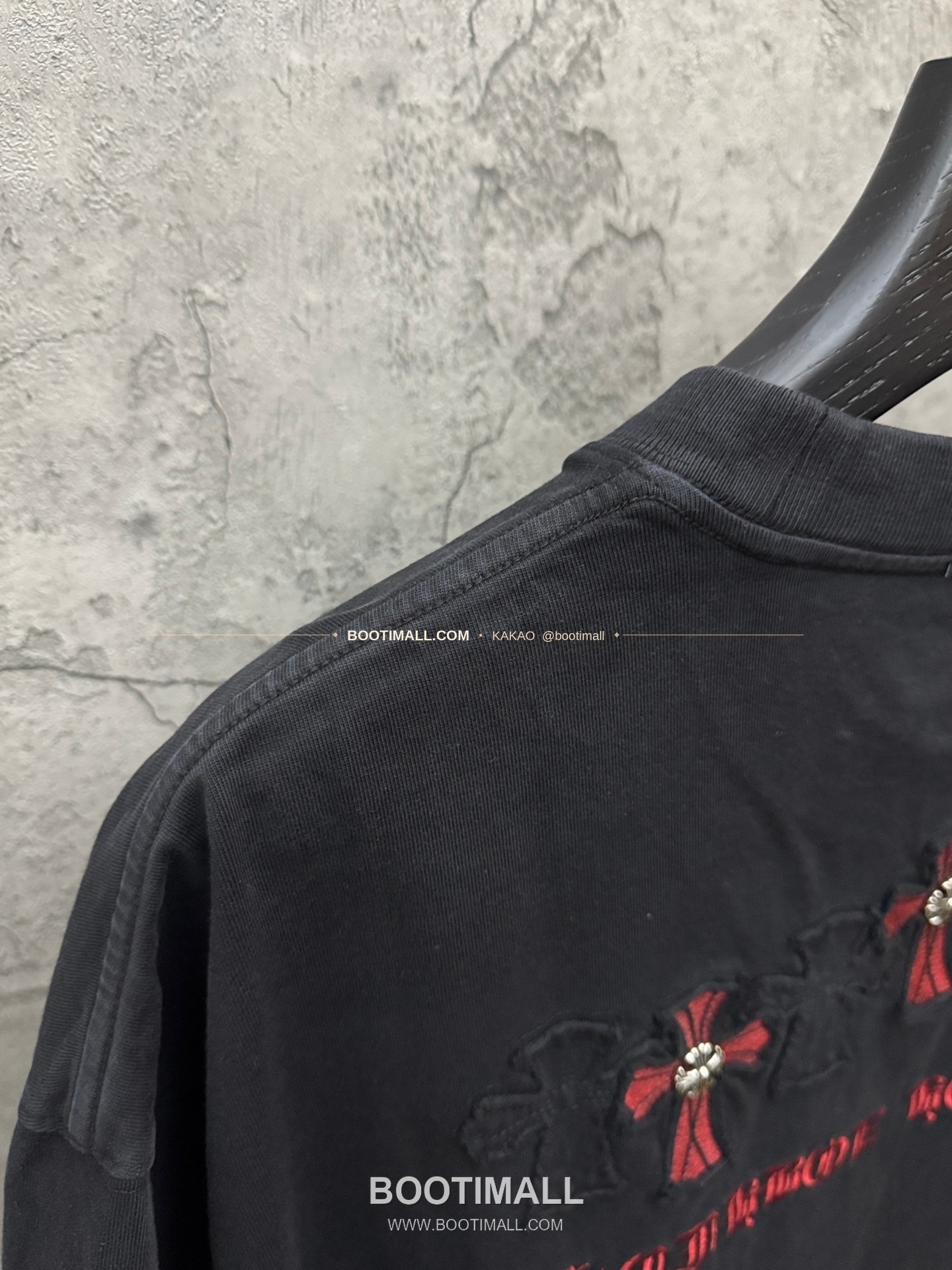 크롬하츠 2026SS 헤비코튼 크로스패치자수 루즈핏 반팔 티셔츠 Chrome Hearts 2026 SS Heavy Cotton Cross Patch Embroidery Loose Fit Short Sleeve T-Shirt 26-2011 9