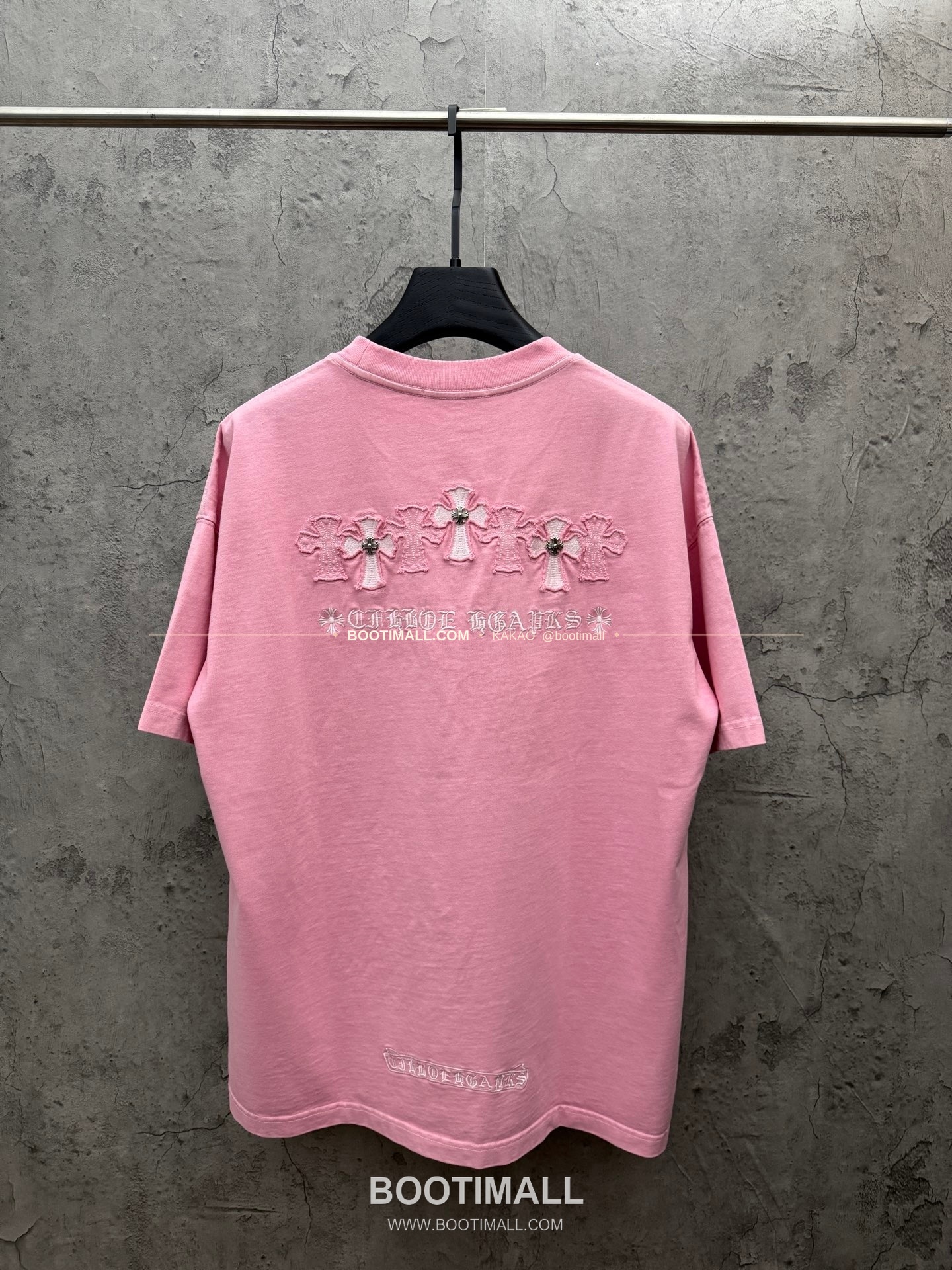 크롬하츠 2026SS 헤비코튼 크로스패치자수 루즈핏 반팔 티셔츠 Chrome Hearts 2026 SS Heavy Cotton Cross Patch Embroidery Loose Fit Short Sleeve T-Shirt 26-2011 2