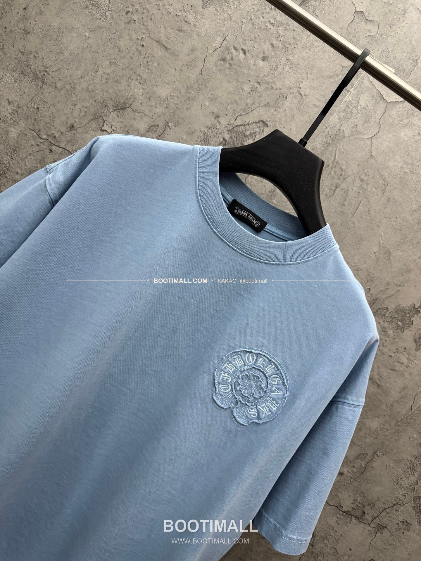 크롬하츠 2026SS 헤비코튼 크로스패치자수 루즈핏 반팔 티셔츠 Chrome Hearts 2026 SS Heavy Cotton Cross Patch Embroidery Loose Fit Short Sleeve T-Shirt 26-2055 3