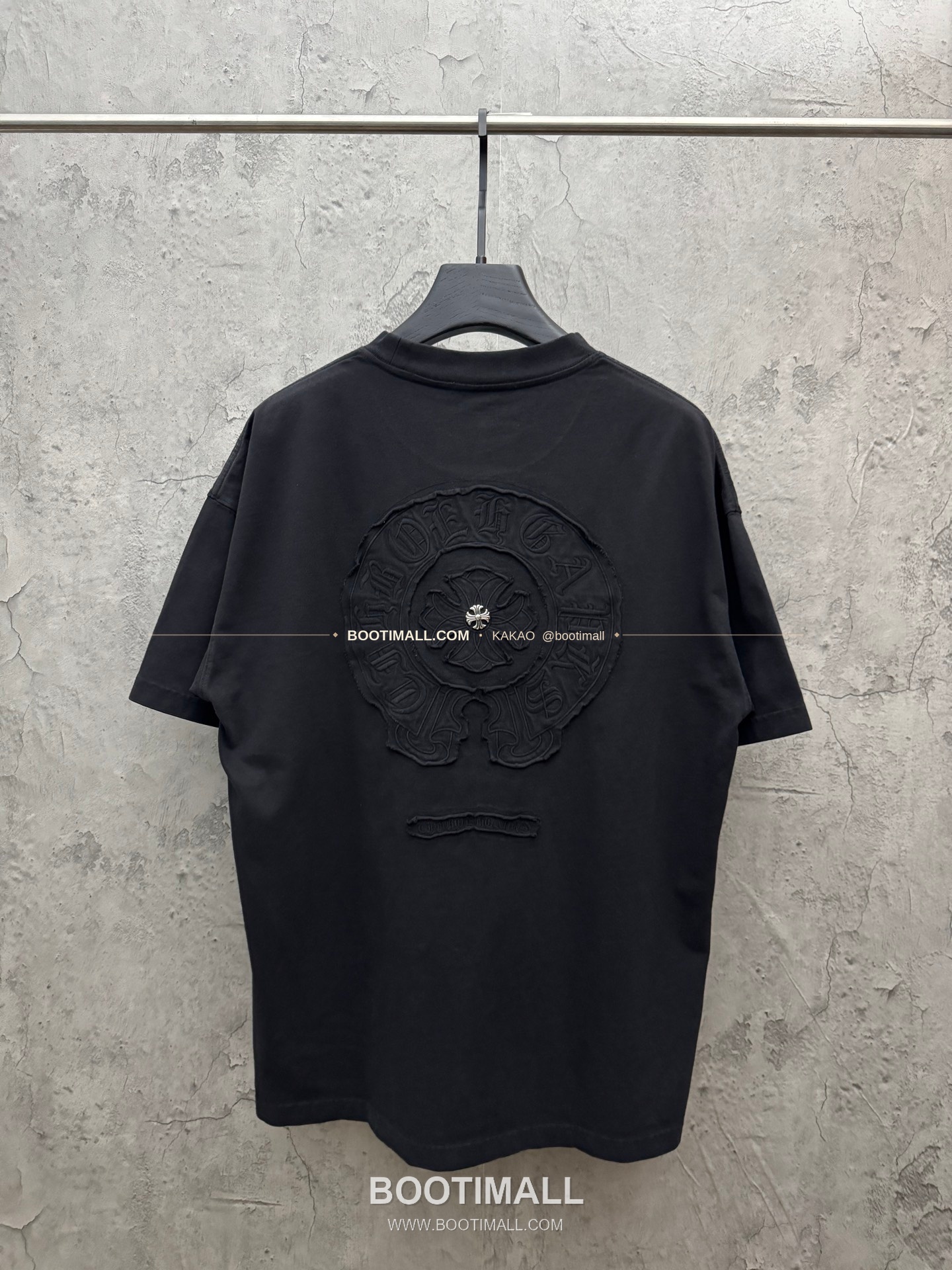 크롬하츠 2026SS 헤비코튼 크로스패치자수 루즈핏 반팔 티셔츠 Chrome Hearts 2026 SS Heavy Cotton Cross Patch Embroidery Loose Fit Short Sleeve T-Shirt 26-2055 2