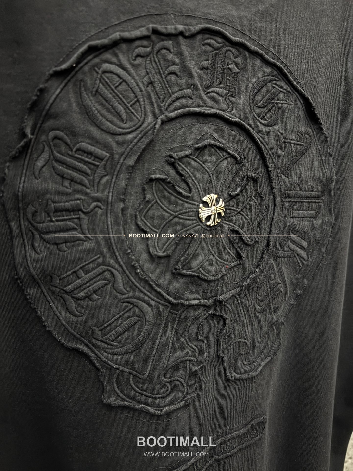 크롬하츠 2026SS 헤비코튼 크로스패치자수 루즈핏 반팔 티셔츠 Chrome Hearts 2026 SS Heavy Cotton Cross Patch Embroidery Loose Fit Short Sleeve T-Shirt 26-2055 8