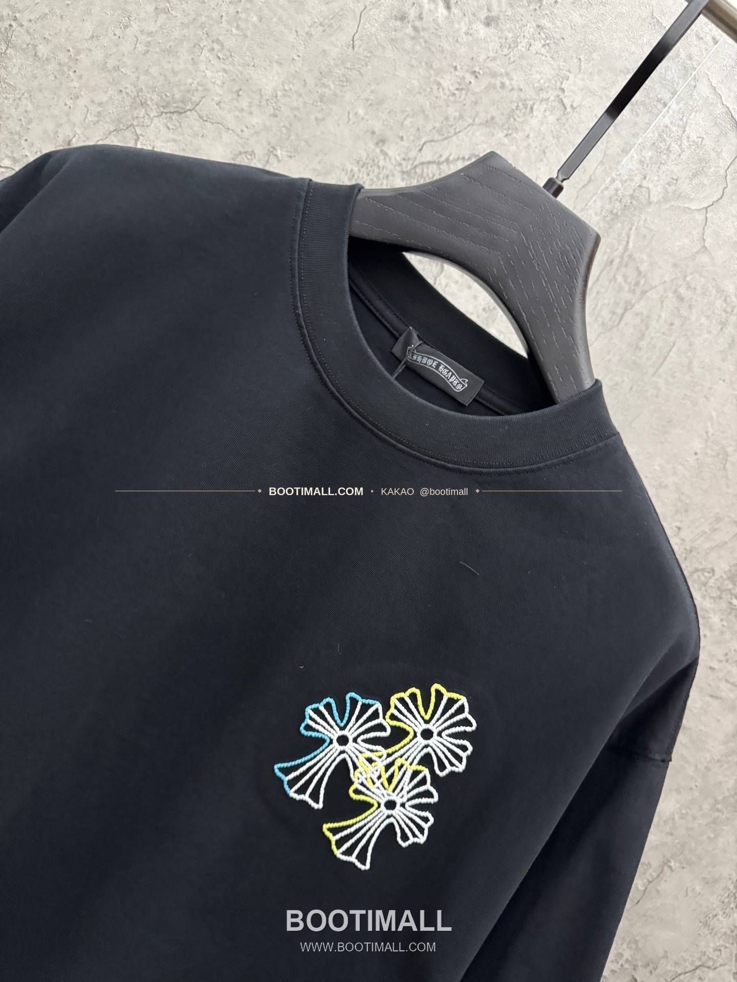 크롬하츠 2026SS 헤비코튼 컬러자수 루즈핏 반팔 티셔츠 Chrome Hearts 2026 SS Heavy Cotton Color Embroidery Loose Fit Short Sleeve T-Shirt 26-2078 3