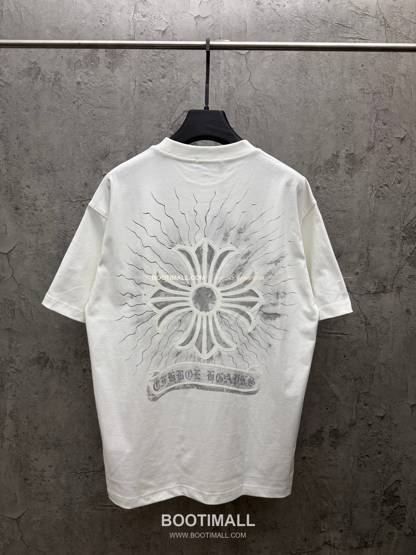 크롬하츠 2026SS 헤비코튼 벨벳프린트 루즈핏 반팔 티셔츠 Chrome Hearts 2026 SS Heavy Cotton Velvet Print Loose Fit Short Sleeve T-Shirt 26-2068 2