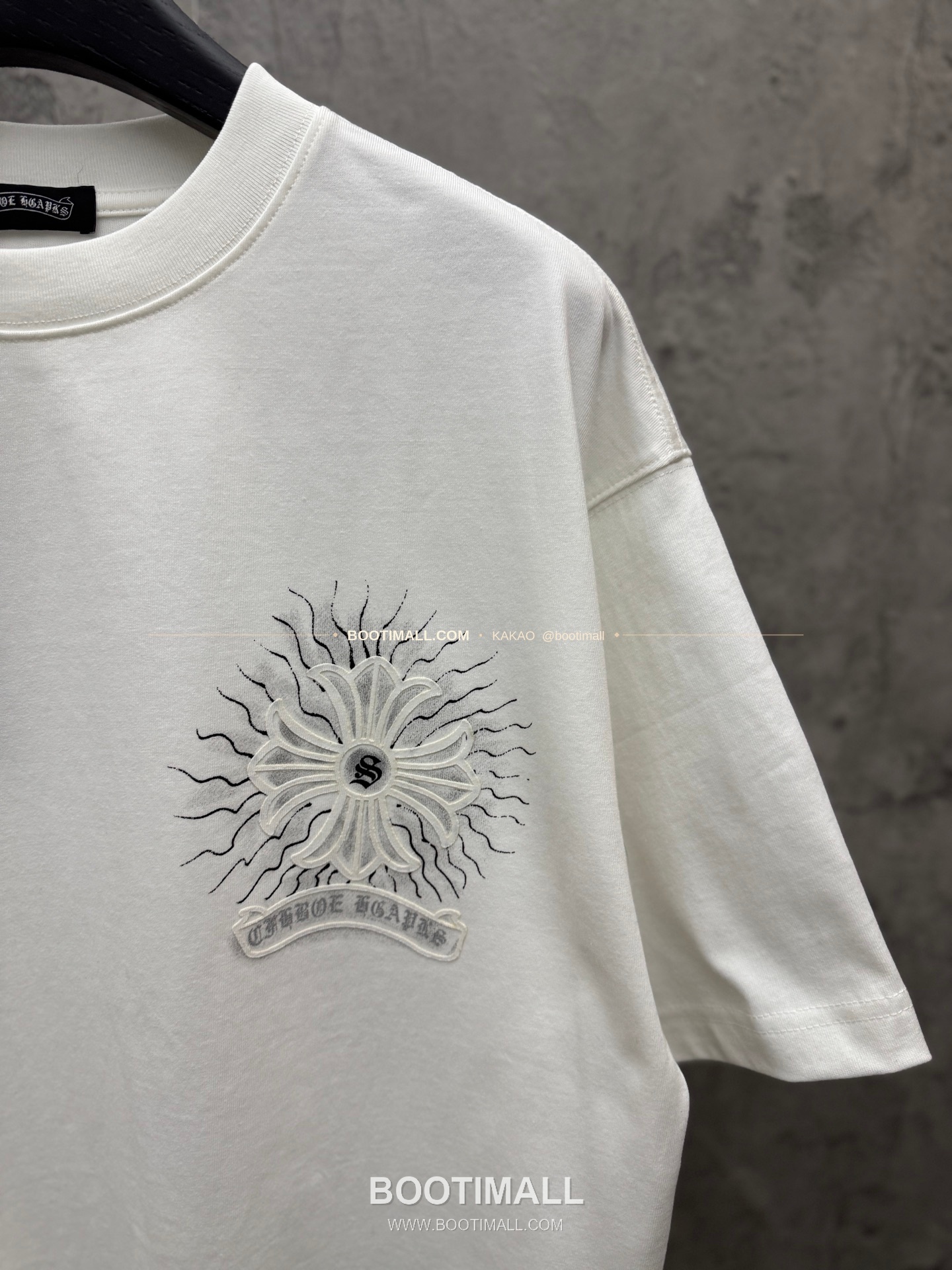 크롬하츠 2026SS 헤비코튼 벨벳프린트 루즈핏 반팔 티셔츠 Chrome Hearts 2026 SS Heavy Cotton Velvet Print Loose Fit Short Sleeve T-Shirt 26-2068 5