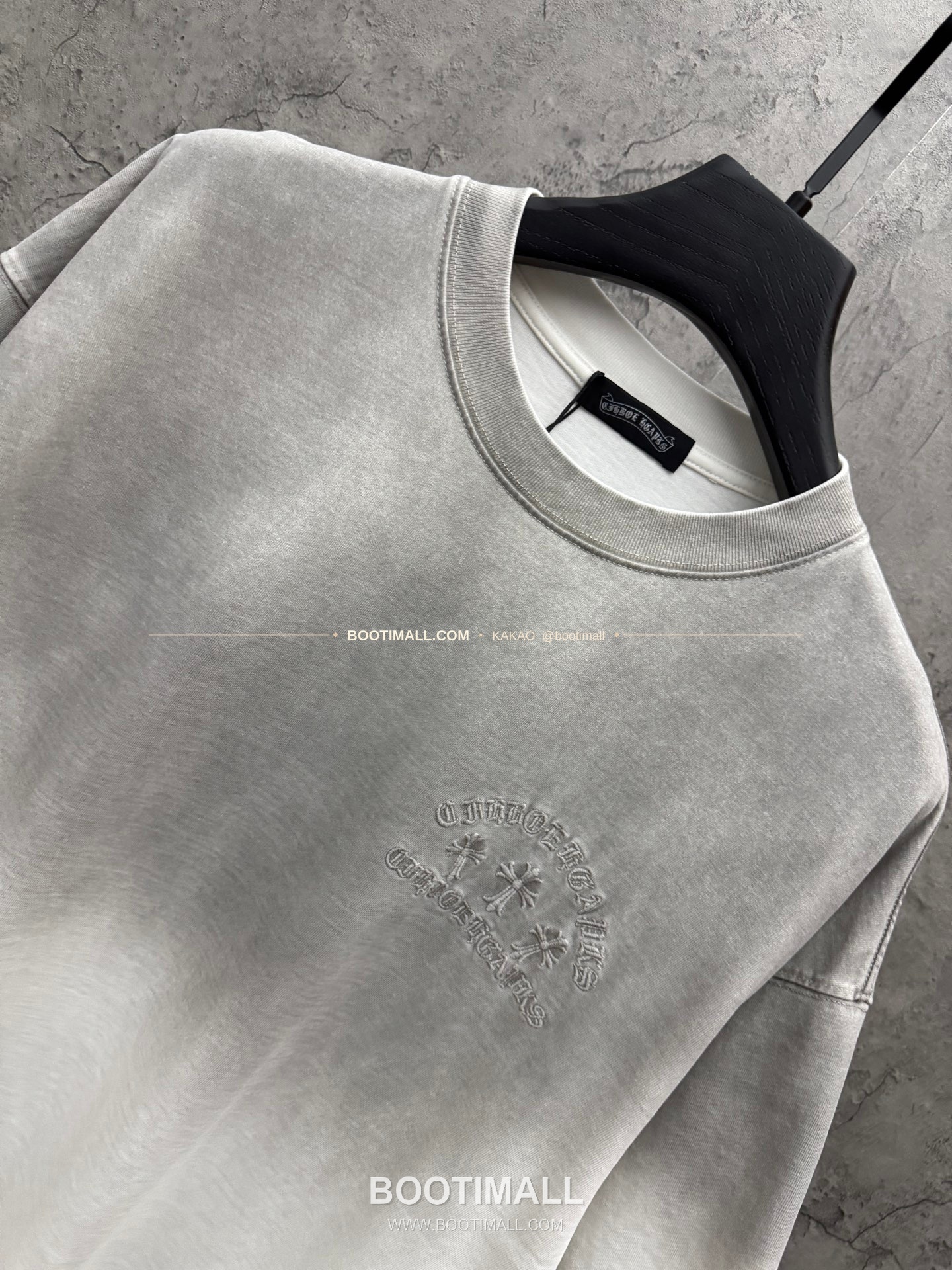 크롬하츠 2026SS 헤비코튼 패치자수 워시드 루즈핏 반팔 티셔츠 Chrome Hearts 2026 SS Heavy Cotton Patch Embroidery Washed Loose Fit Short Sleeve T-Shirt 26-2005 3