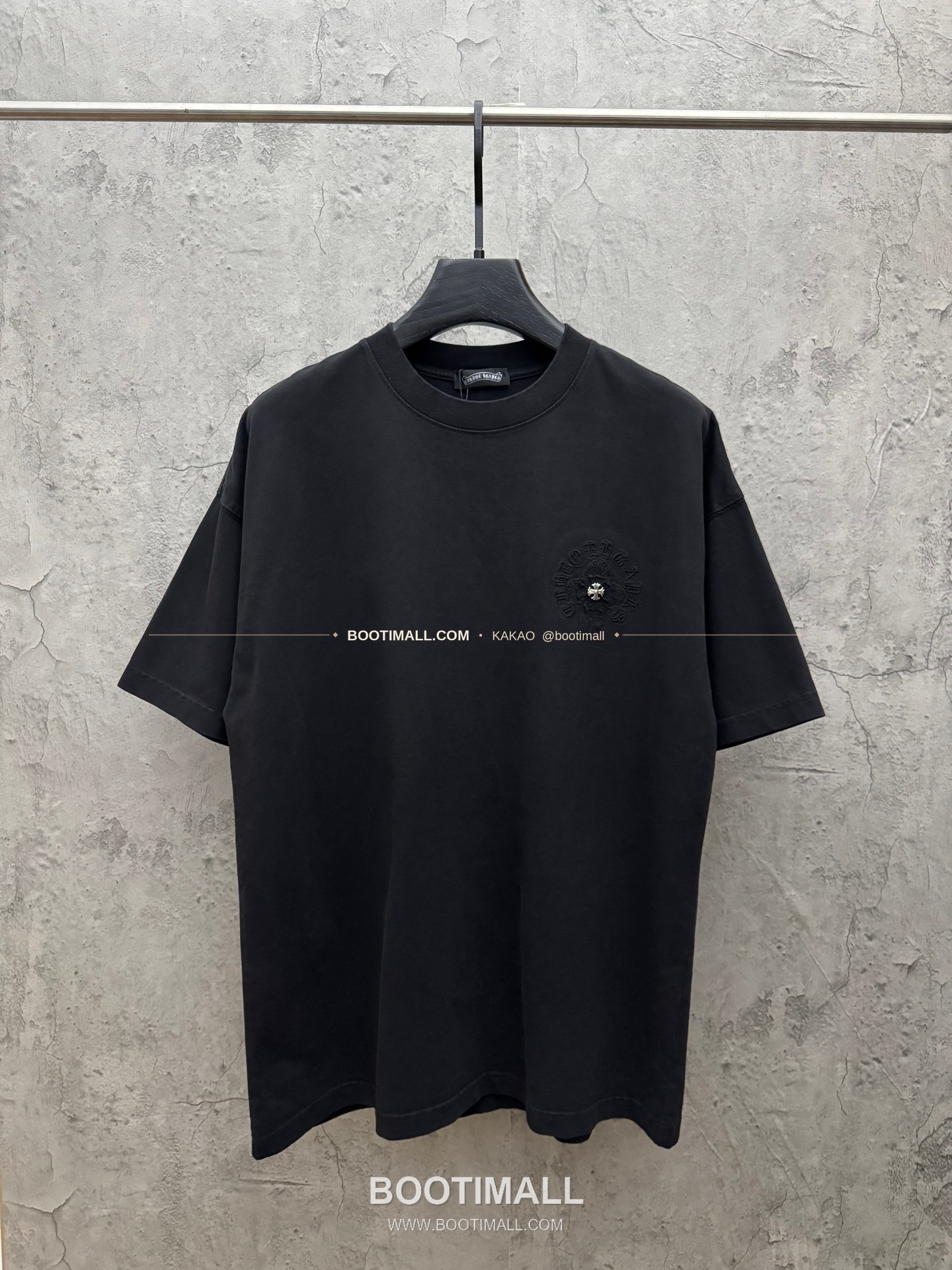 크롬하츠 2026SS 헤비코튼 패치자수 워시드 루즈핏 반팔 티셔츠 Chrome Hearts 2026 SS Heavy Cotton Patch Embroidery Washed Loose Fit Short Sleeve T-Shirt 26-2035 1