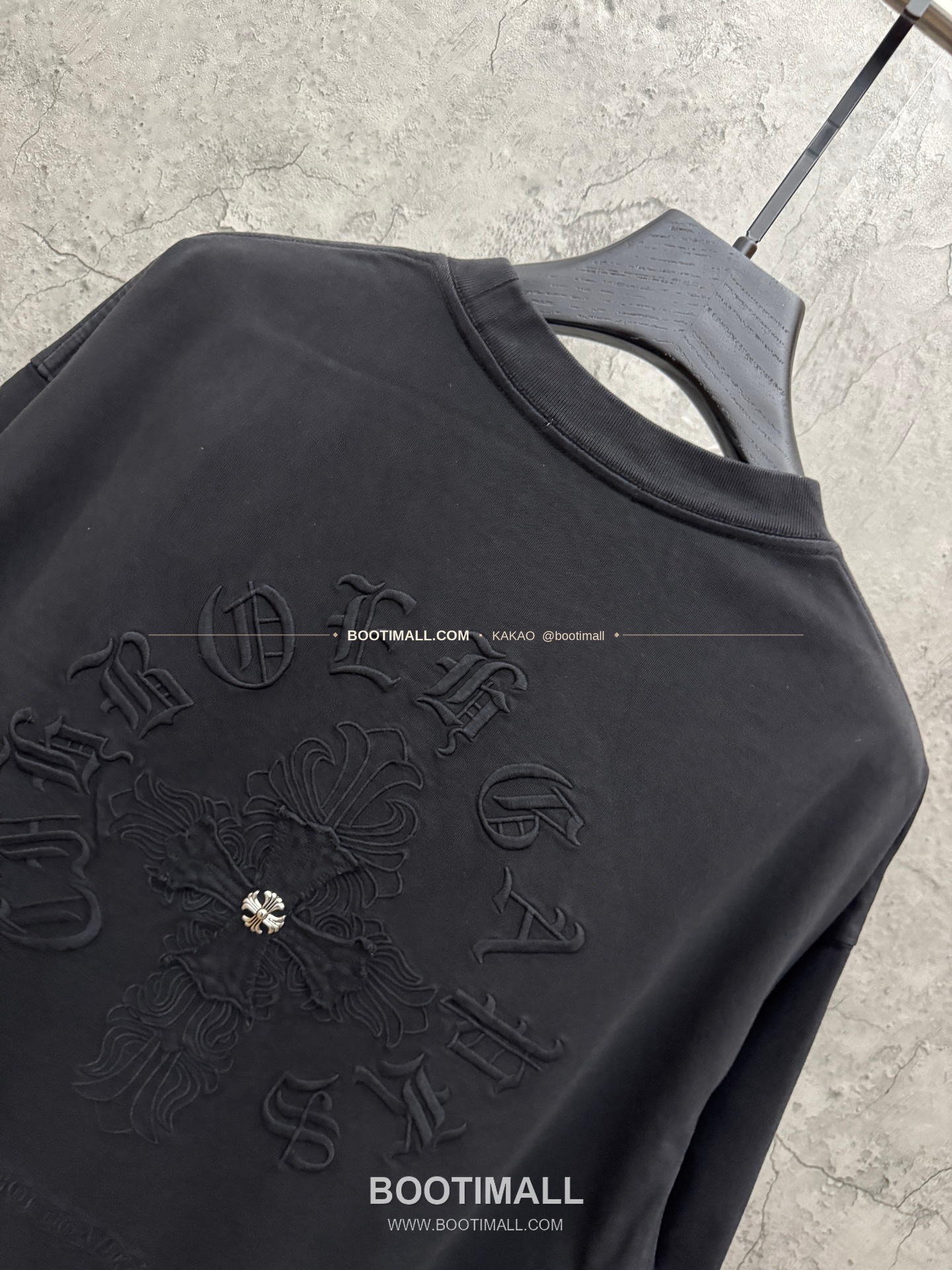 크롬하츠 2026SS 헤비코튼 패치자수 워시드 루즈핏 반팔 티셔츠 Chrome Hearts 2026 SS Heavy Cotton Patch Embroidery Washed Loose Fit Short Sleeve T-Shirt 26-2035 4