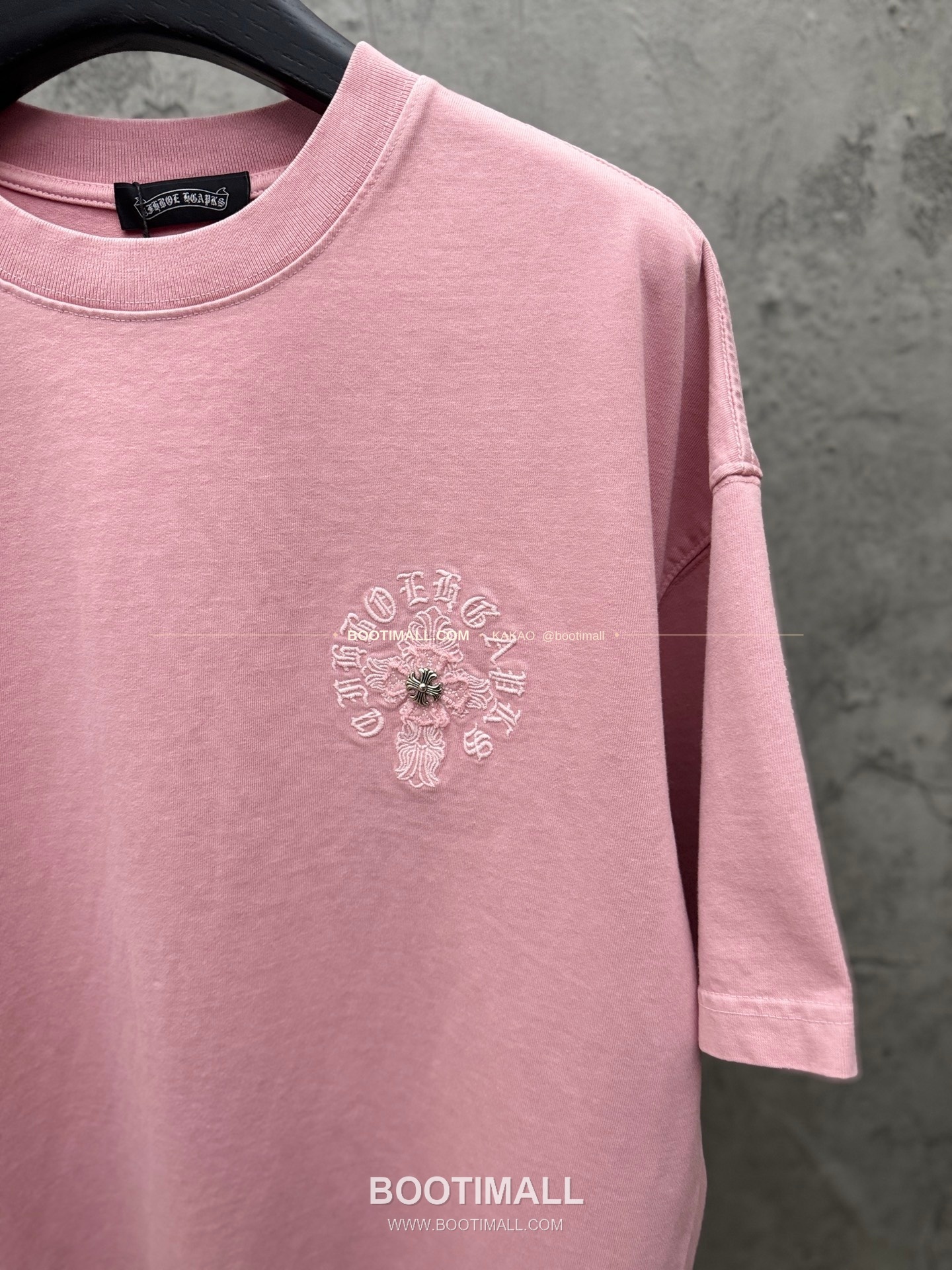 크롬하츠 2026SS 헤비코튼 패치자수 워시드 루즈핏 반팔 티셔츠 Chrome Hearts 2026 SS Heavy Cotton Patch Embroidery Washed Loose Fit Short Sleeve T-Shirt 26-2035 5