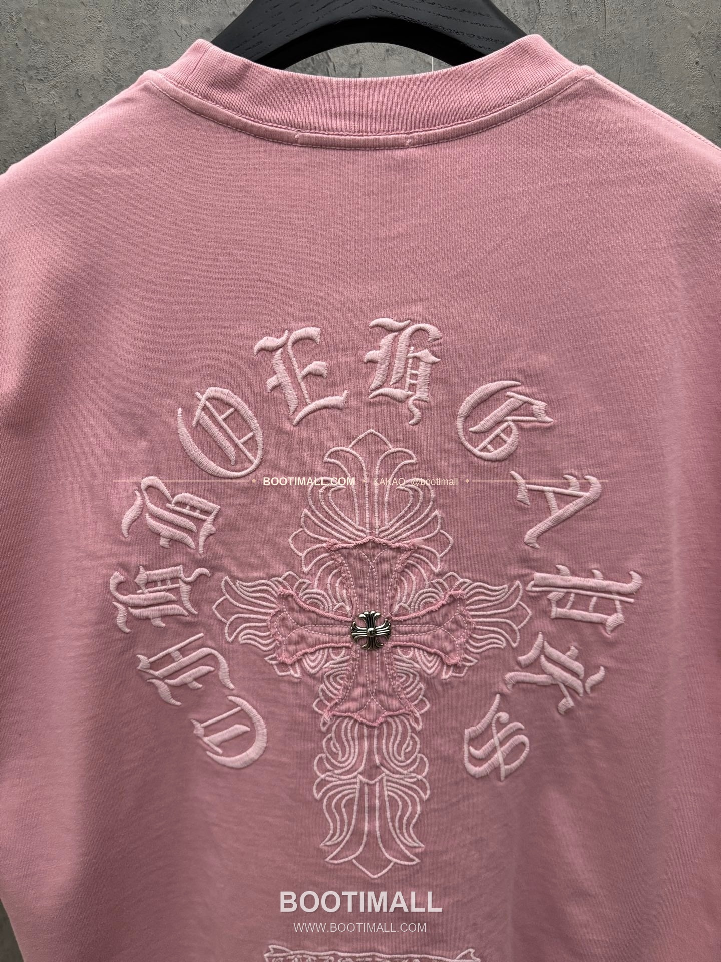 크롬하츠 2026SS 헤비코튼 패치자수 워시드 루즈핏 반팔 티셔츠 Chrome Hearts 2026 SS Heavy Cotton Patch Embroidery Washed Loose Fit Short Sleeve T-Shirt 26-2035 7