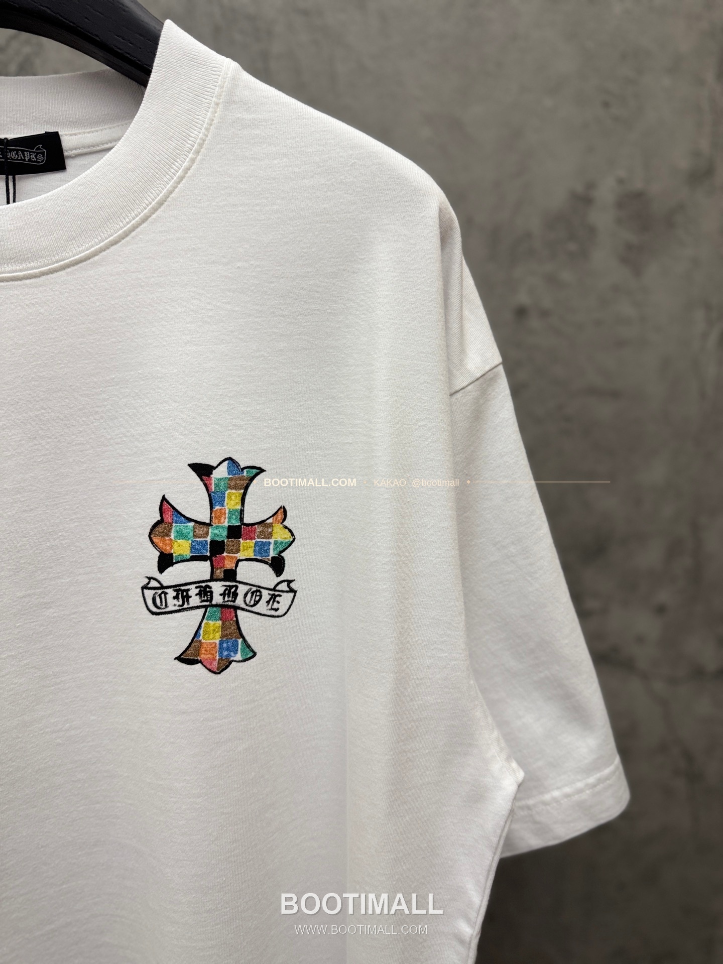 크롬하츠 2026SS 헤비코튼 페인팅프린트 루즈핏 반팔 티셔츠 Chrome Hearts 2026 SS Heavy Cotton Painting Print Loose Fit Short Sleeve T-Shirt 26-2067 5