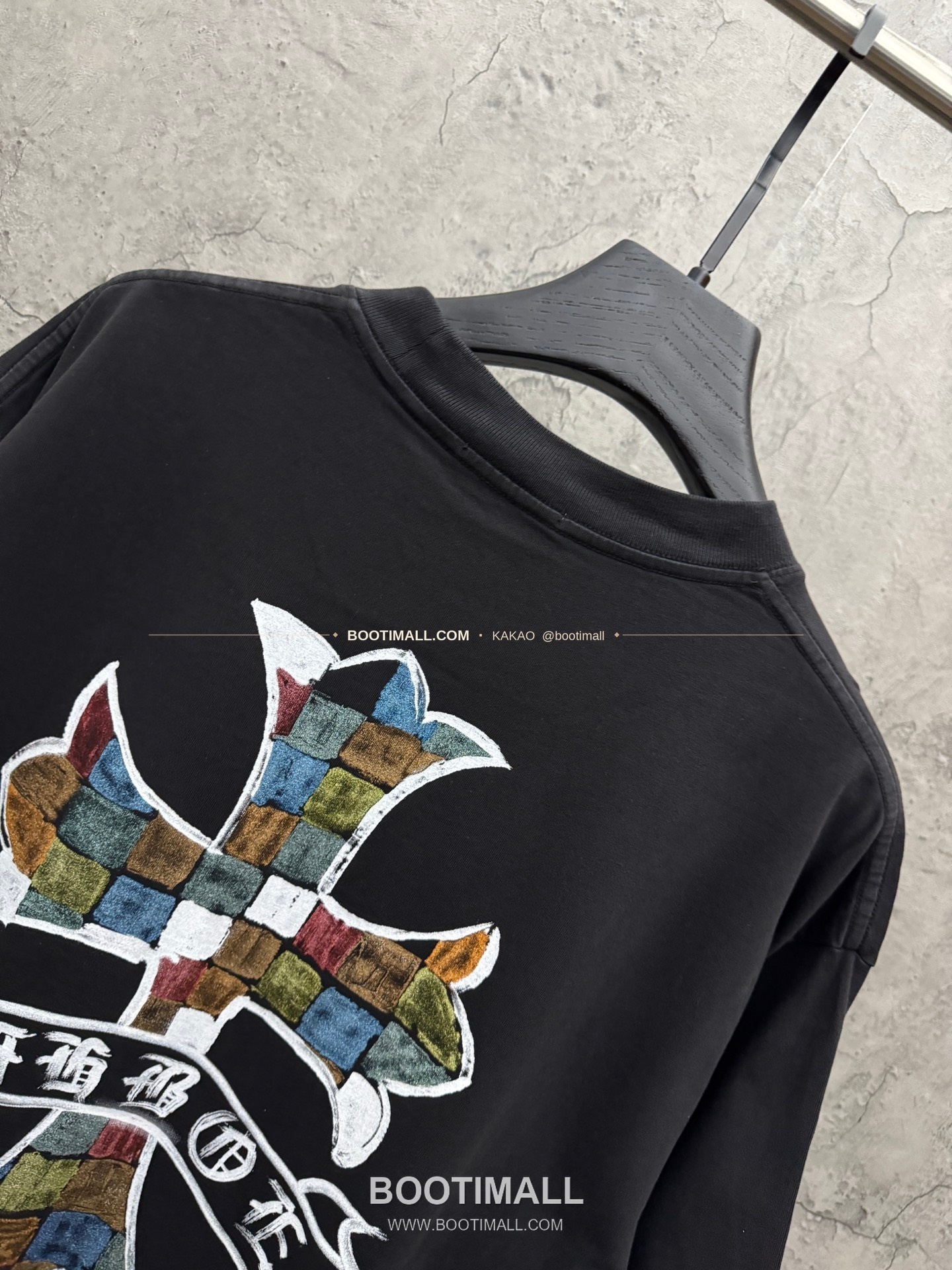 크롬하츠 2026SS 헤비코튼 페인팅프린트 루즈핏 반팔 티셔츠 Chrome Hearts 2026 SS Heavy Cotton Painting Print Loose Fit Short Sleeve T-Shirt 26-2067 4