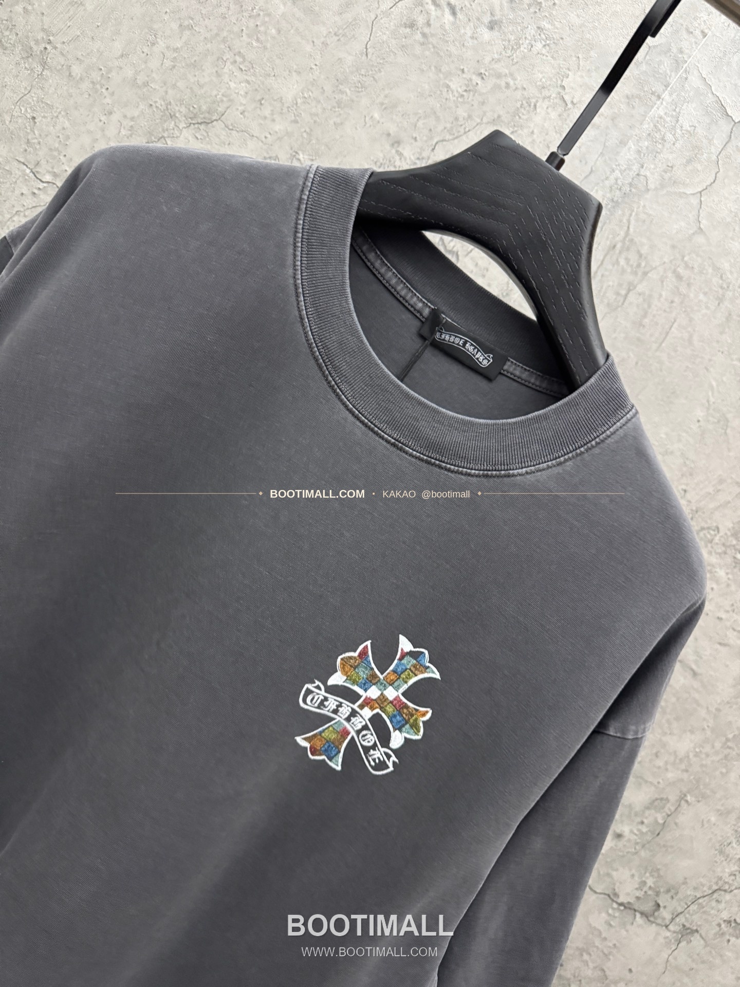 크롬하츠 2026SS 헤비코튼 페인팅프린트 루즈핏 반팔 티셔츠 Chrome Hearts 2026 SS Heavy Cotton Painting Print Loose Fit Short Sleeve T-Shirt 26-2067 3