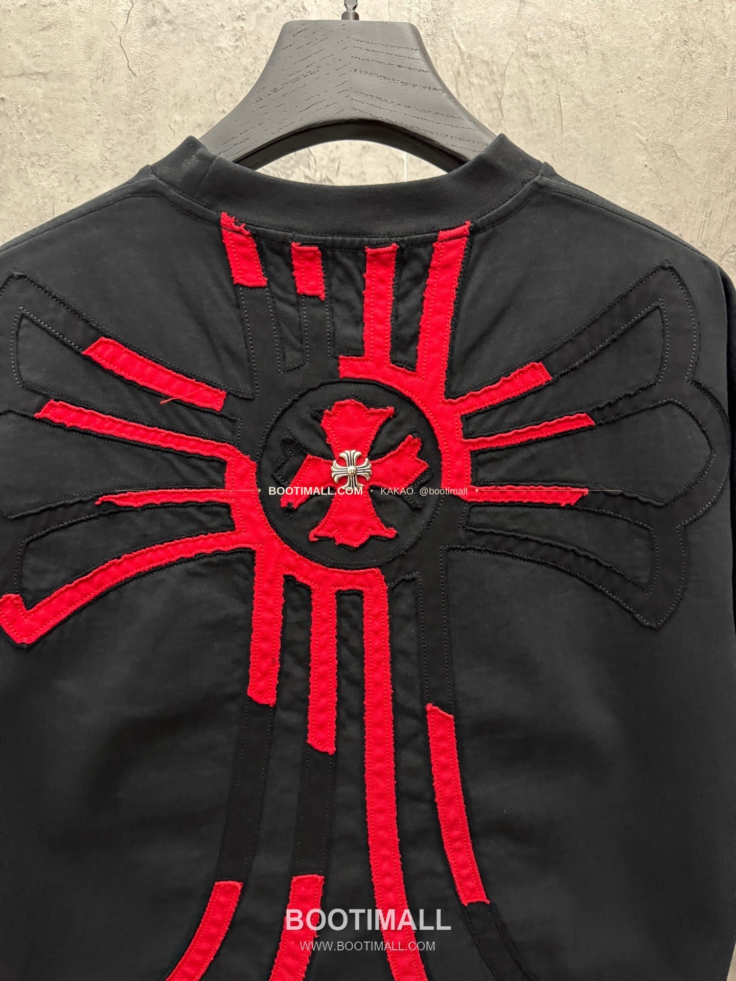 크롬하츠 2026SS 헤비코튼 벨벳패치자수 루즈핏 반팔 티셔츠 Chrome Hearts 2026 SS Heavy Cotton Velvet Patch Embroidery Loose Fit Short Sleeve T-Shirt 26-2069 7