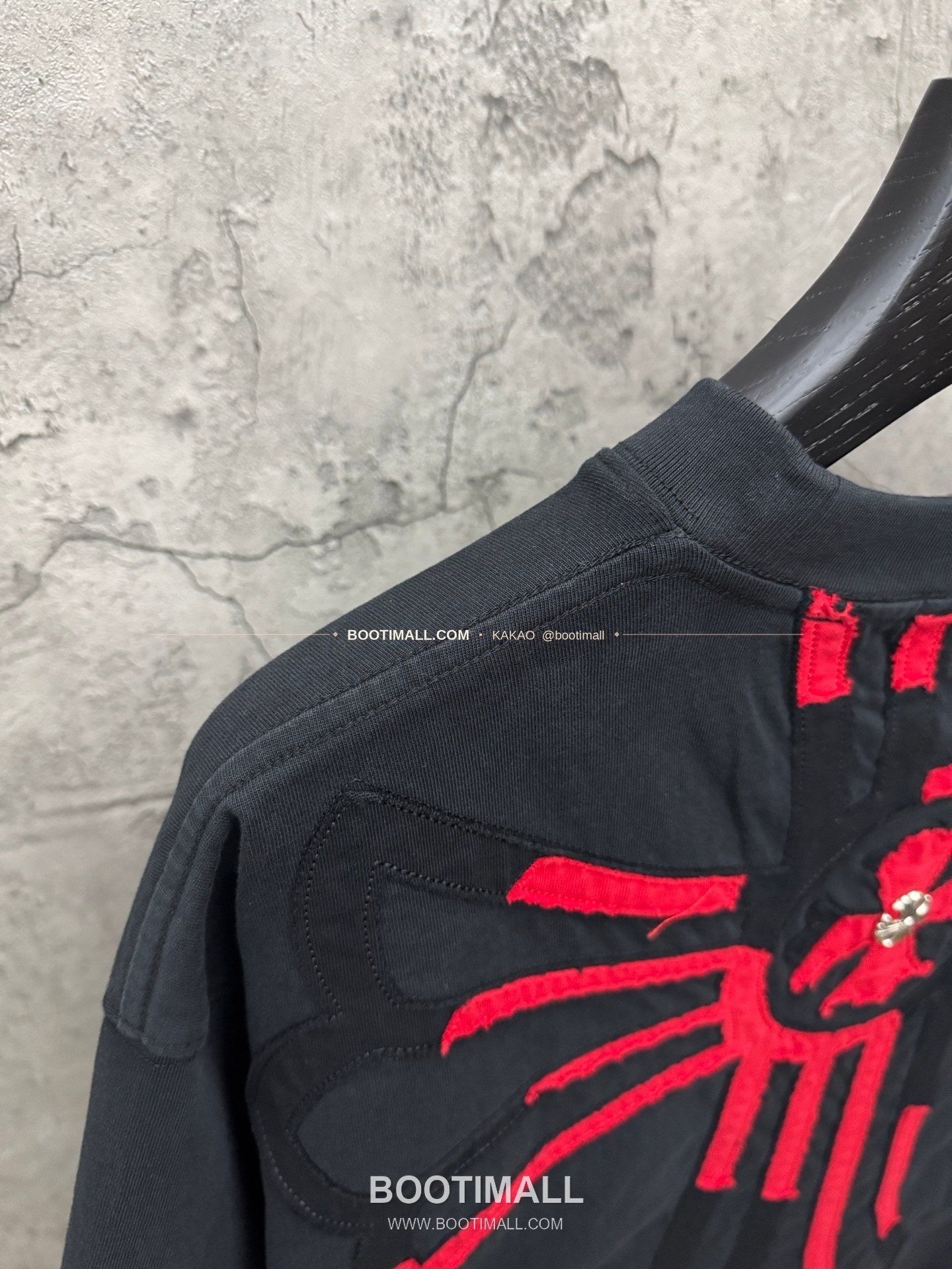 크롬하츠 2026SS 헤비코튼 벨벳패치자수 루즈핏 반팔 티셔츠 Chrome Hearts 2026 SS Heavy Cotton Velvet Patch Embroidery Loose Fit Short Sleeve T-Shirt 26-2069 9