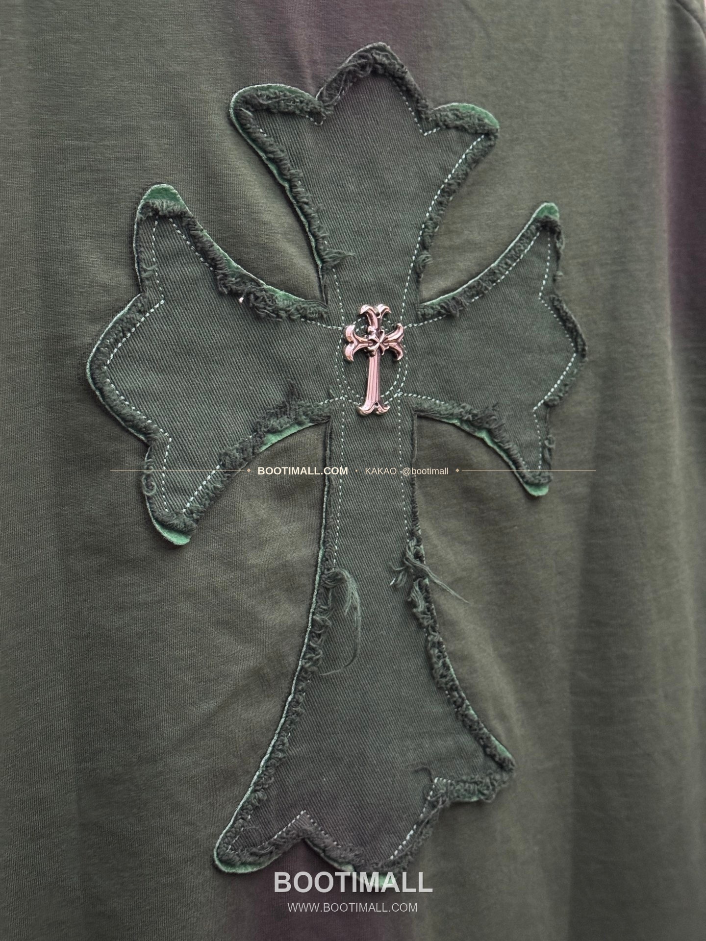 크롬하츠 2026SS 헤비코튼 패치자수 워시드 루즈핏 반팔 티셔츠 Chrome Hearts 2026 SS Heavy Cotton Patch Embroidery Washed Loose Fit Short Sleeve T-Shirt 5106 8