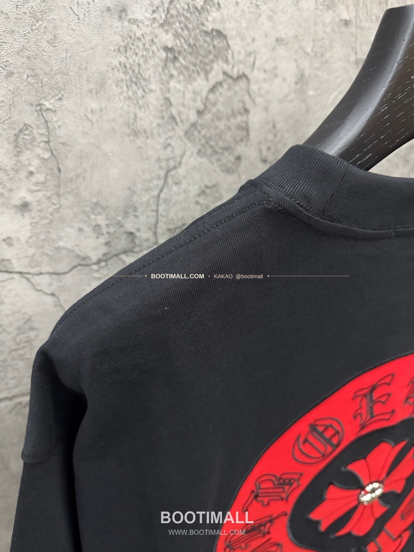 크롬하츠 2026SS 헤비코튼 레더패치자수 루즈핏 반팔 티셔츠 Chrome Hearts 2026 SS Heavy Cotton Leather Patch Embroidery Loose Fit Short Sleeve T-Shirt 26-2026 9