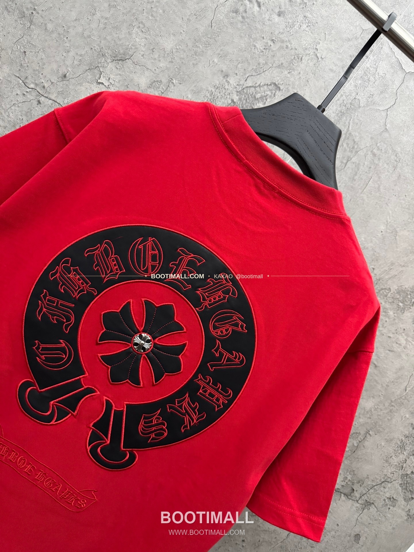 크롬하츠 2026SS 헤비코튼 레더패치자수 루즈핏 반팔 티셔츠 Chrome Hearts 2026 SS Heavy Cotton Leather Patch Embroidery Loose Fit Short Sleeve T-Shirt 26-2026 4