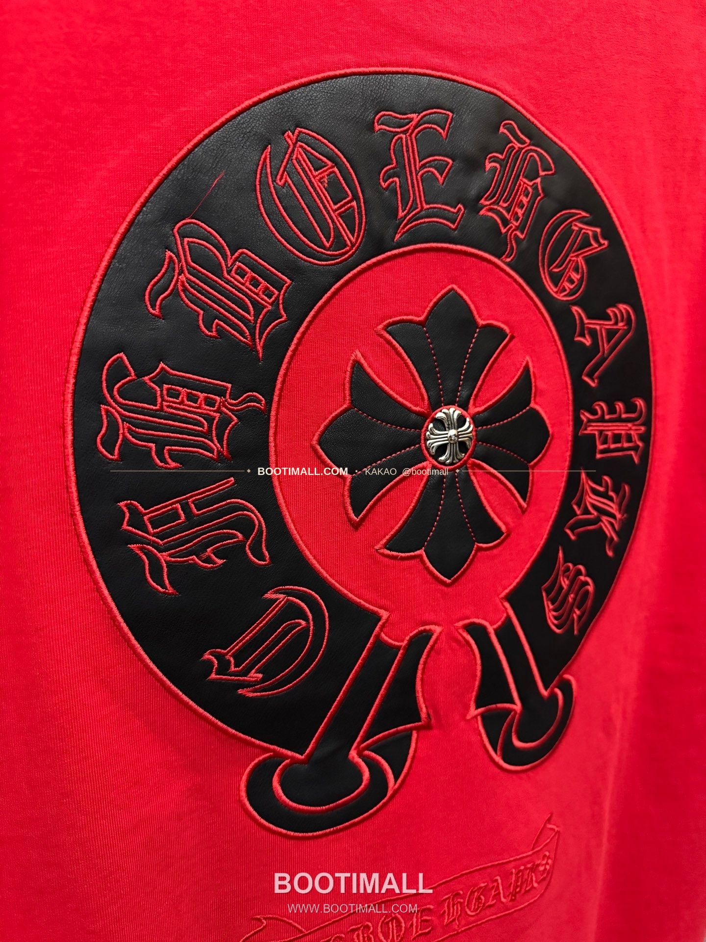 크롬하츠 2026SS 헤비코튼 레더패치자수 루즈핏 반팔 티셔츠 Chrome Hearts 2026 SS Heavy Cotton Leather Patch Embroidery Loose Fit Short Sleeve T-Shirt 26-2026 8